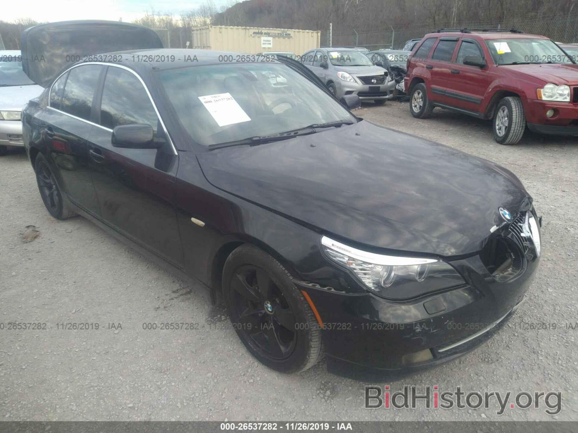 Photo WBANU53508CT06752 - BMW 528 2008