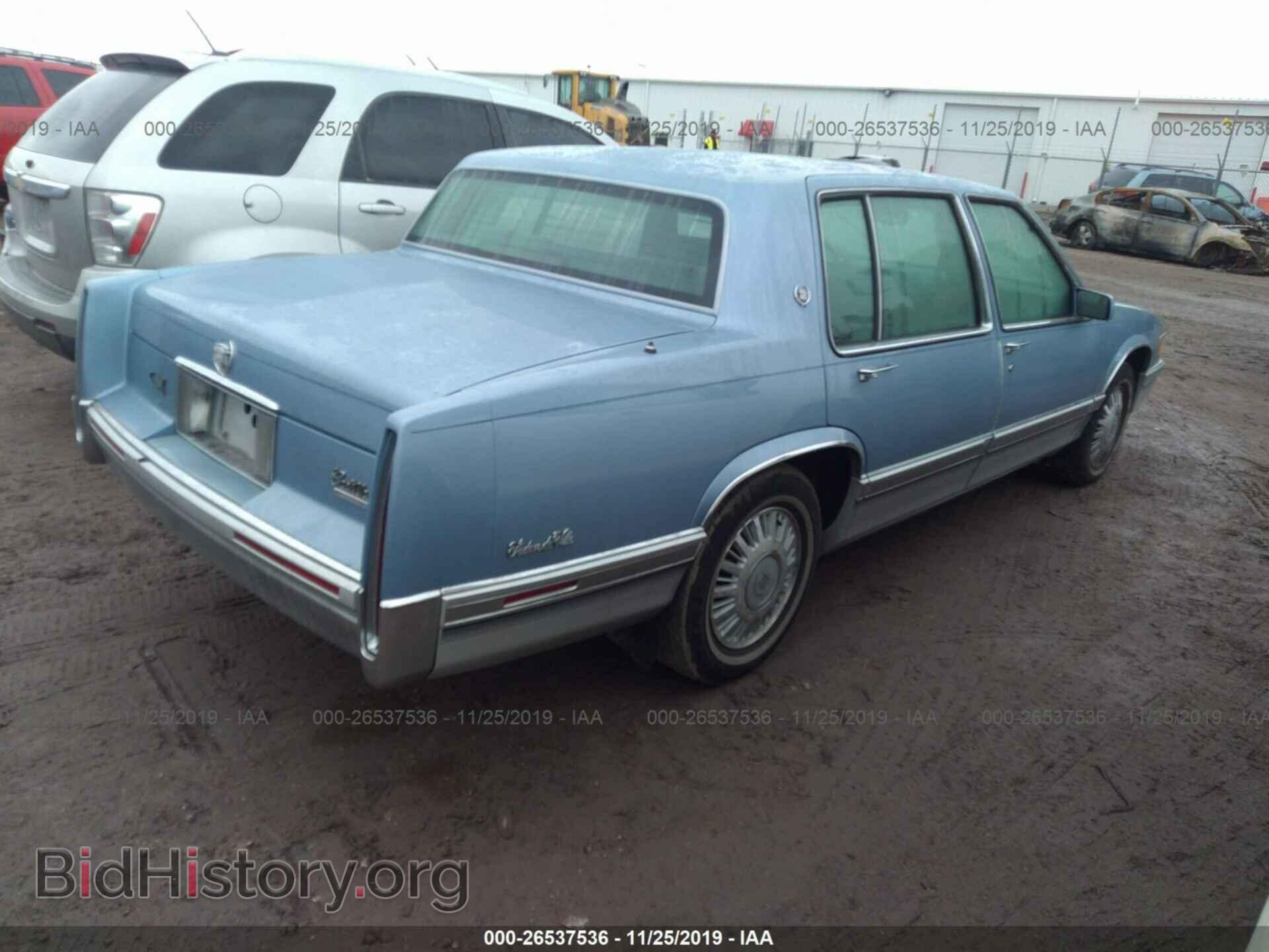 1992 CADILLAC DEVILLE - VIN: 1G6CD53B2N4271205 - Photo 4