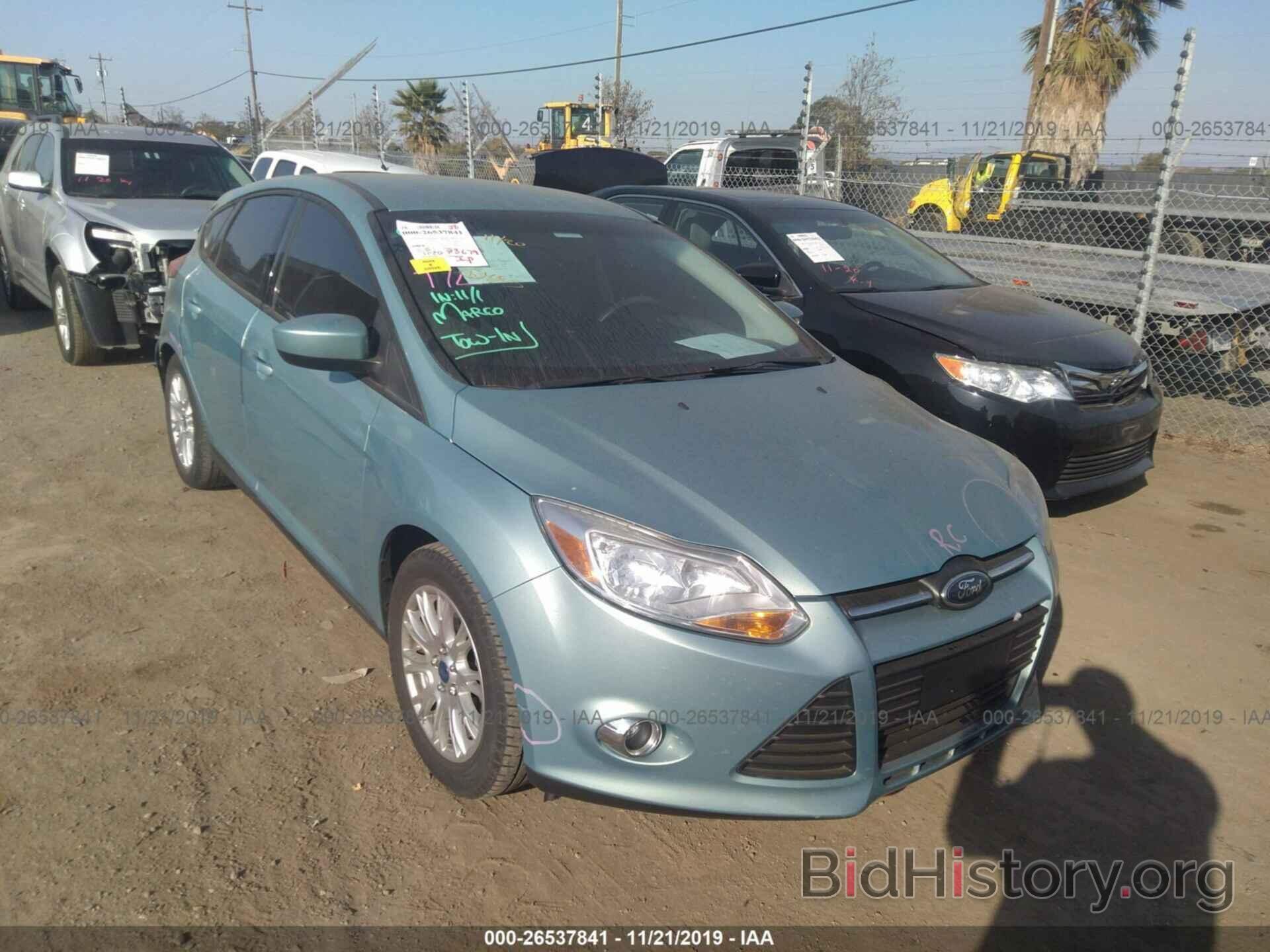 Photo 1FAHP3K20CL397104 - FORD FOCUS 2012