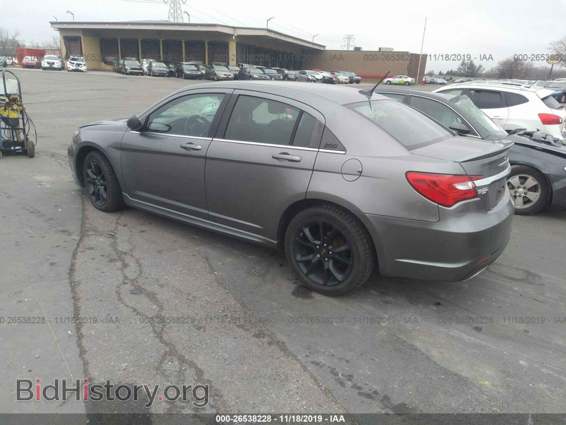 2013 Chrysler 200 - VIN: 1C3CCBCG2DN719594 - Фото 3