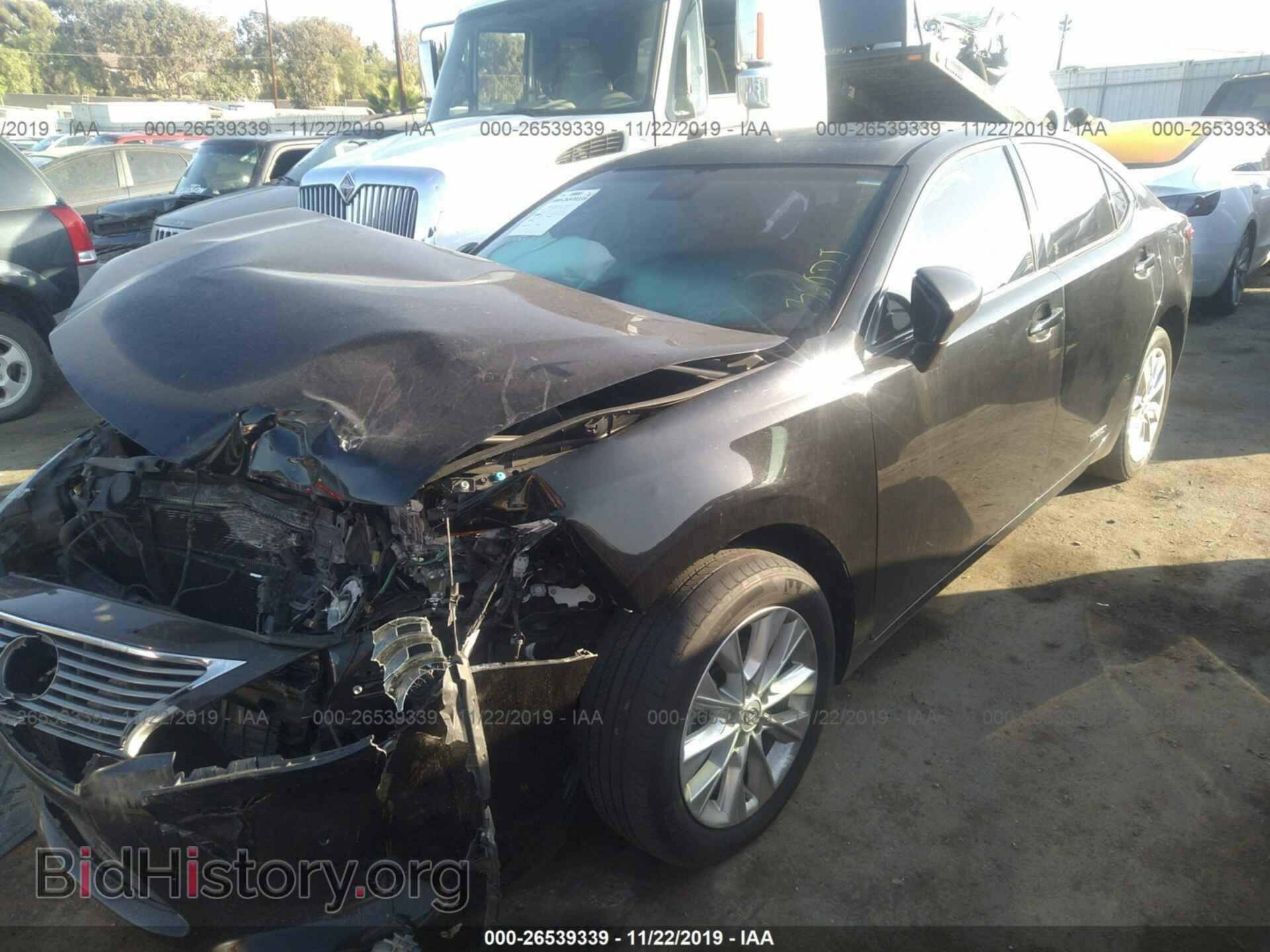2015 LEXUS ES - VIN: JTHBW1GG1F2097592 - Фото 2