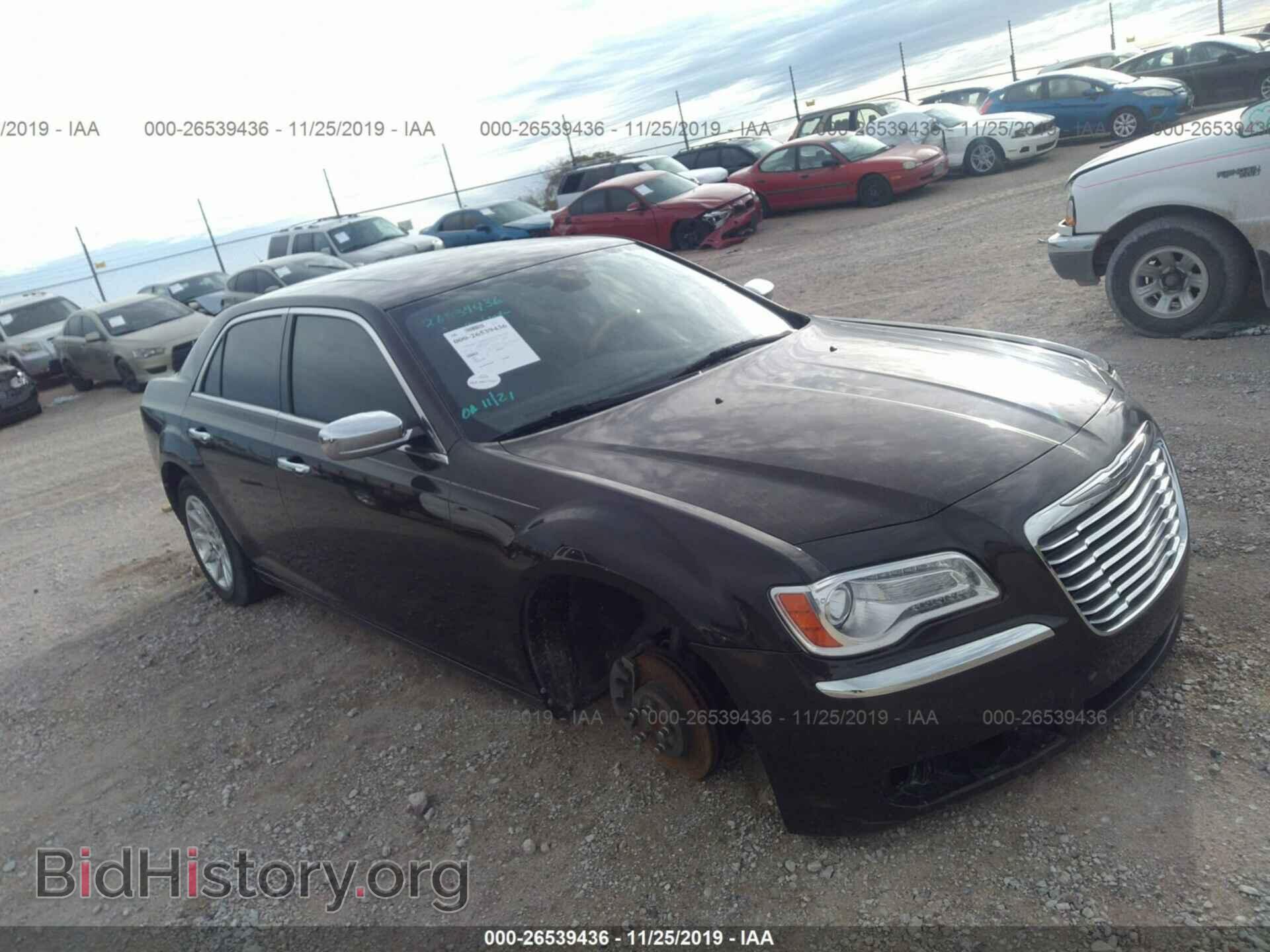 Фотография 2C3CCAET9CH256560 - CHRYSLER 300C 2012