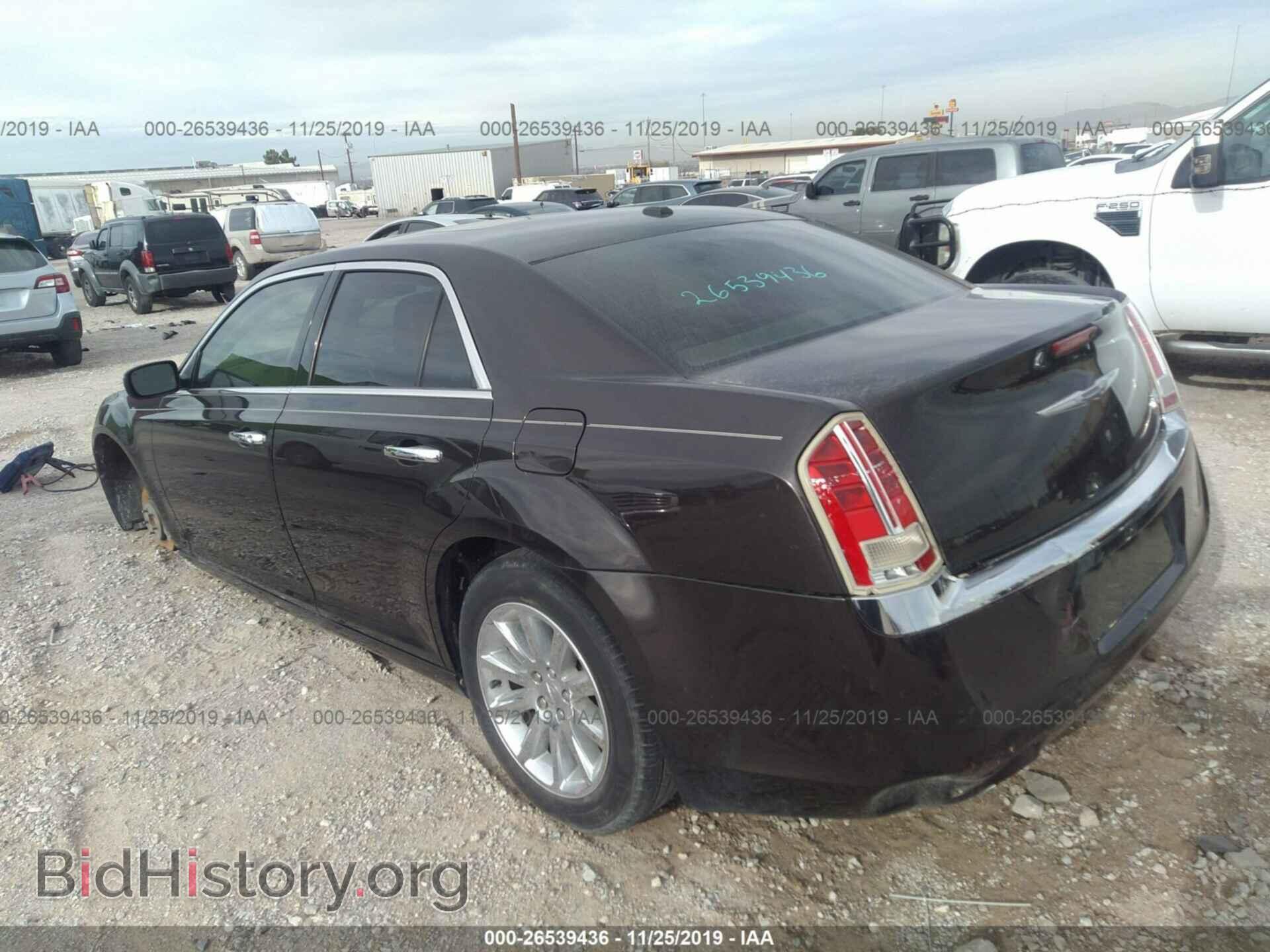2012 CHRYSLER 300C - VIN: 2C3CCAET9CH256560 - Photo 3