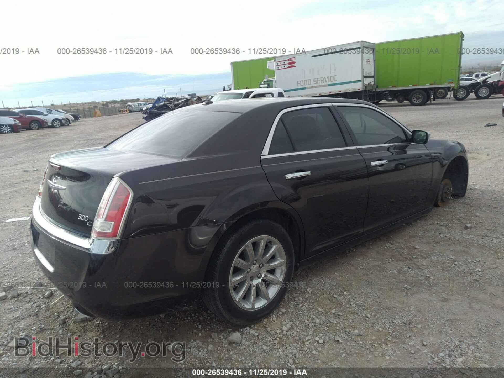 2012 CHRYSLER 300C - VIN: 2C3CCAET9CH256560 - Photo 4