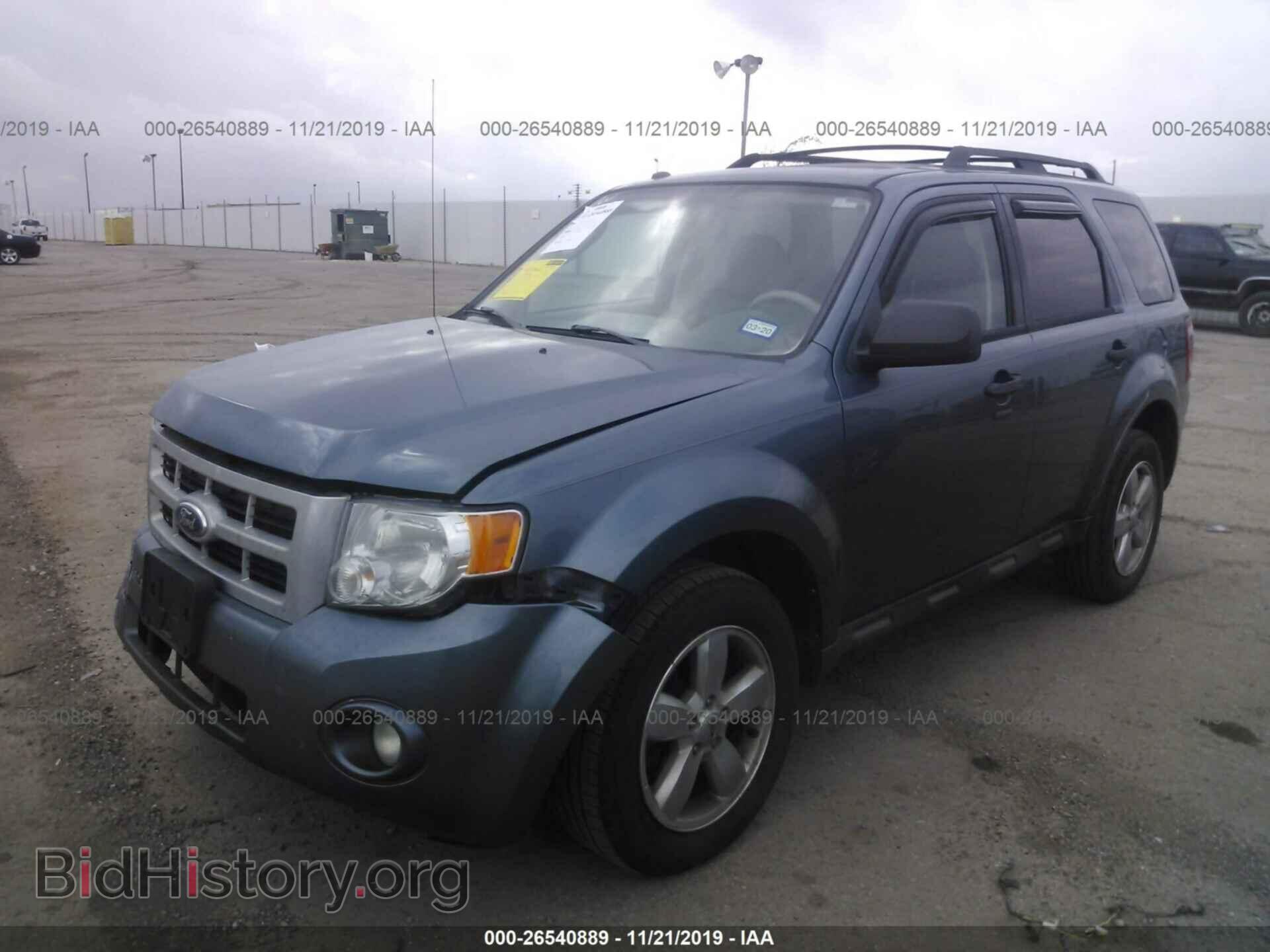 2012 FORD ESCAPE - VIN: 1FMCU0D75CKB41742 - Фото 2