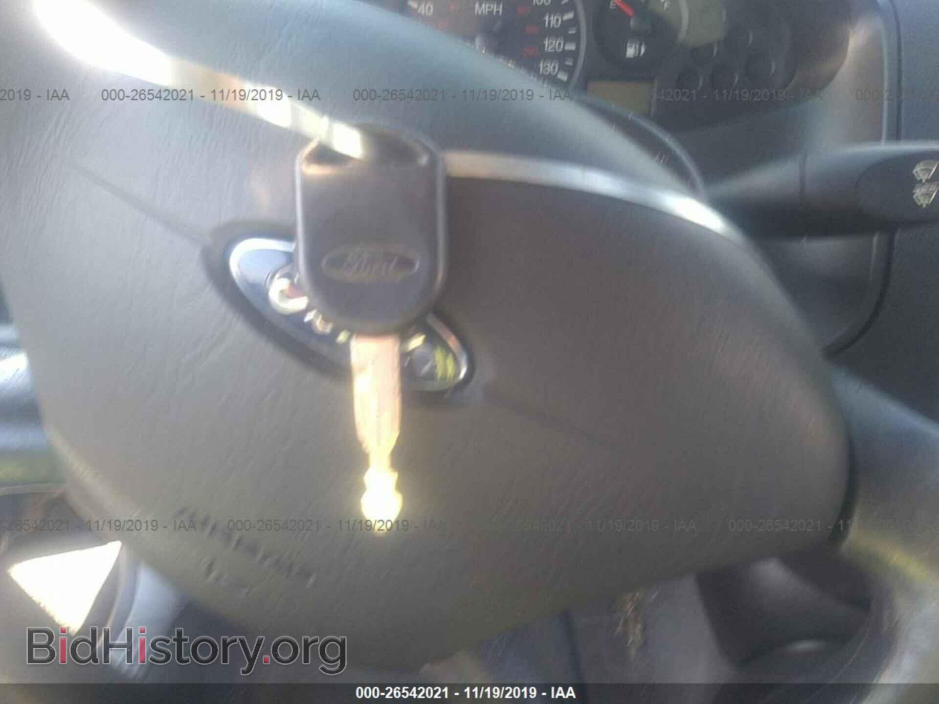 2006 FORD FOCUS - VIN: 1FAFP34N26W123744 - Фото 11