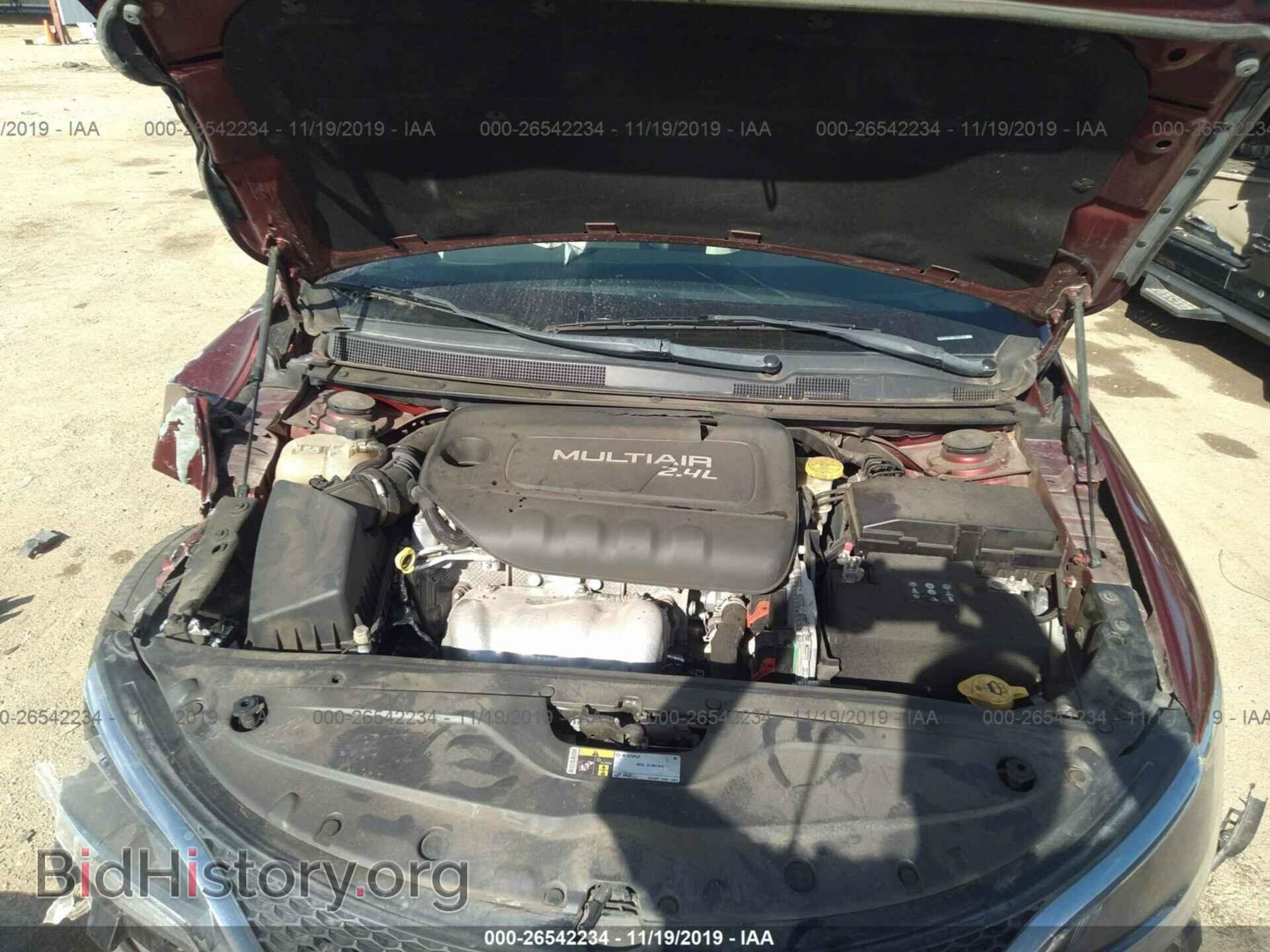 2015 Chrysler 200 - VIN: 1C3CCCAB1FN669514 - Фото 10