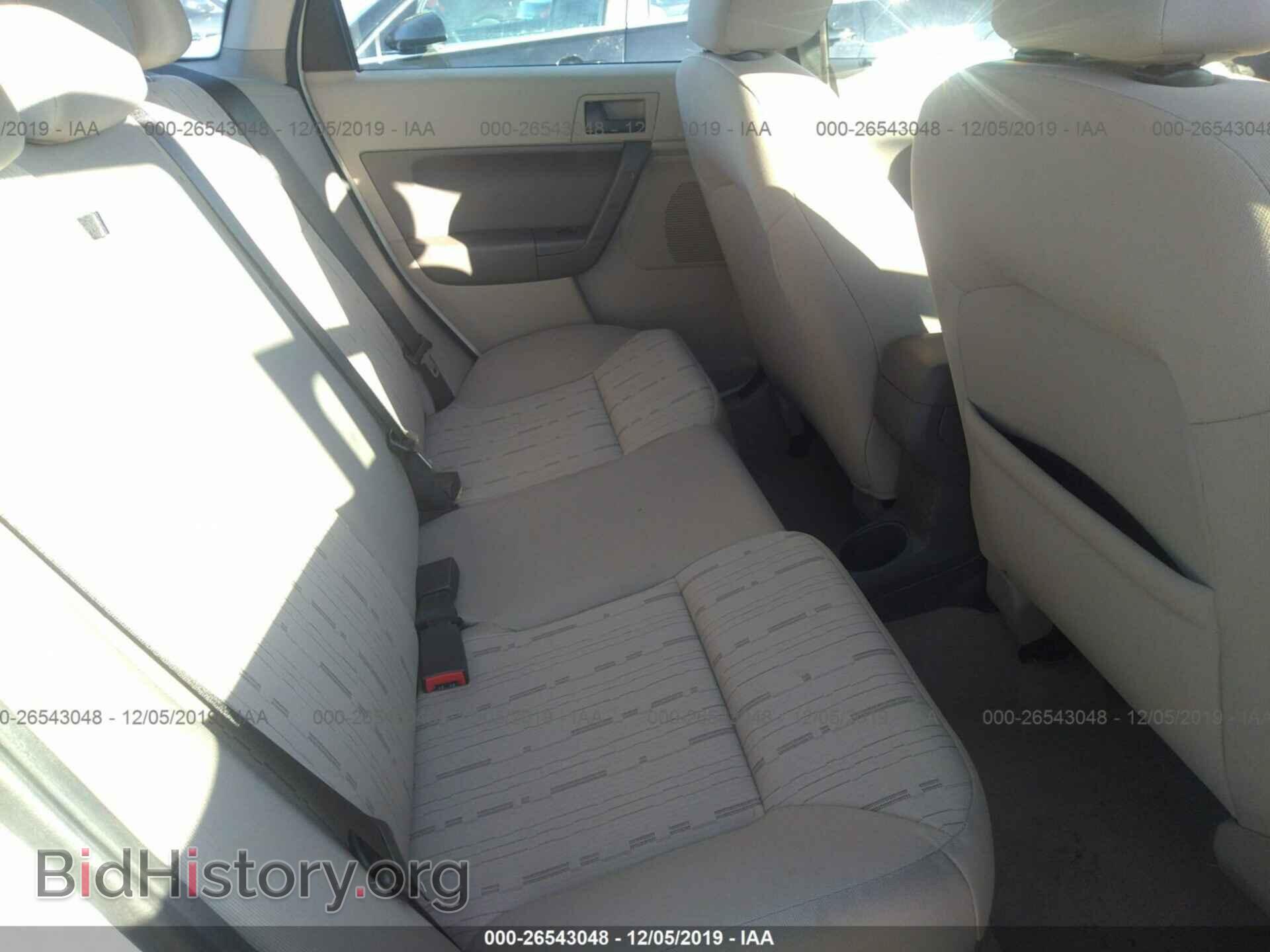 2011 FORD FOCUS - VIN: 1FAHP3FN2BW175889 - Фото 8