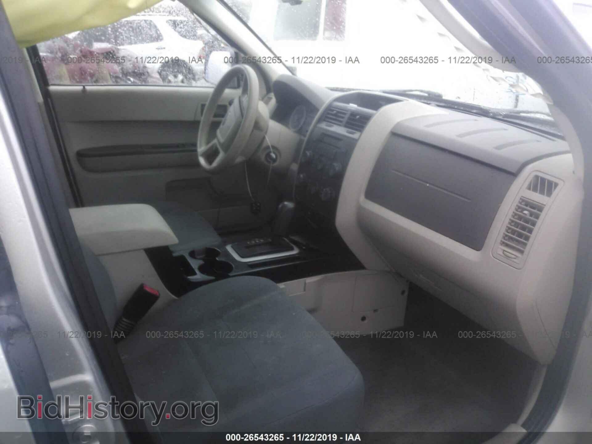2009 FORD ESCAPE - VIN: 1FMCU02749KA19451 - Фото 5