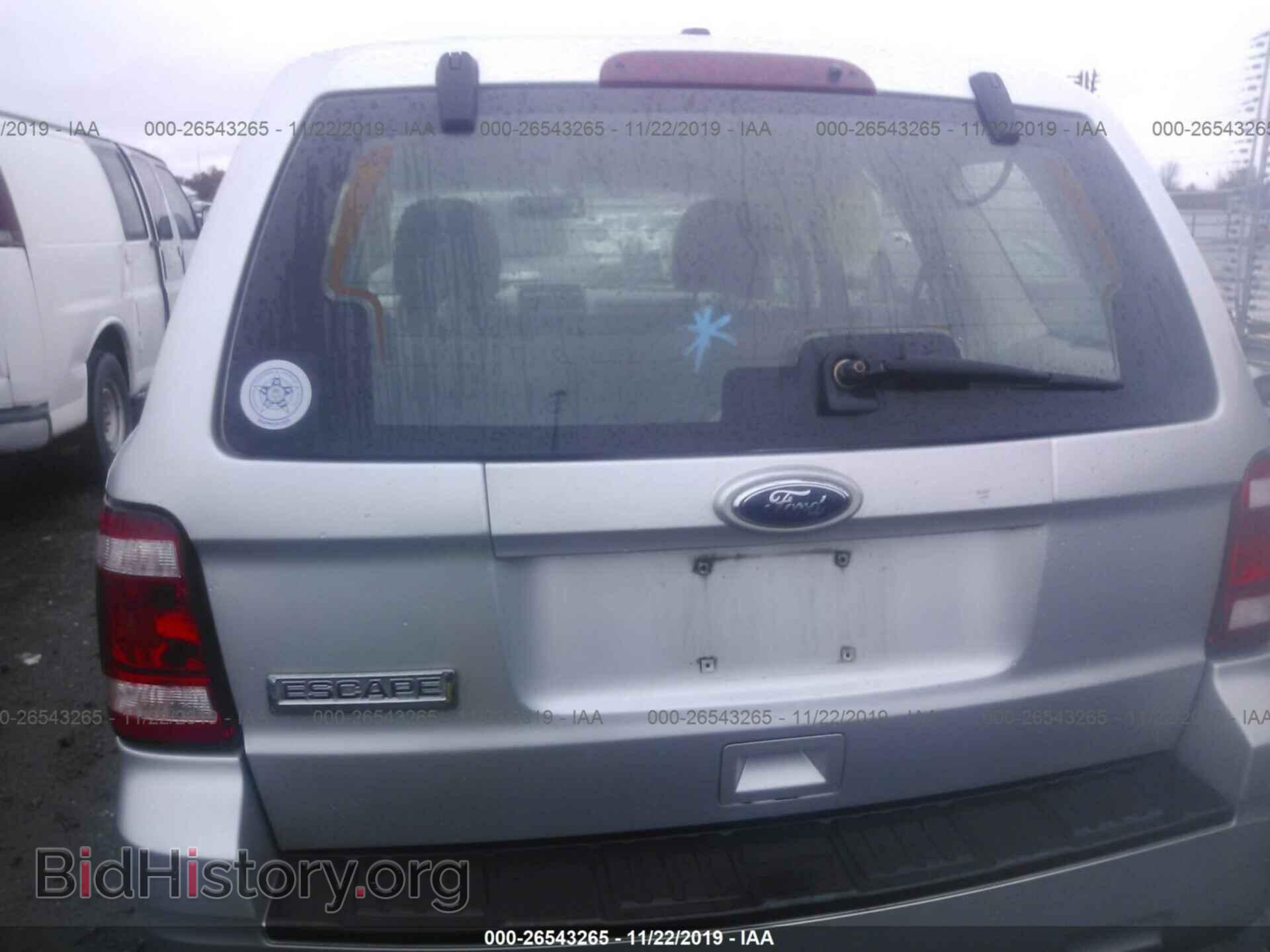 2009 FORD ESCAPE - VIN: 1FMCU02749KA19451 - Фото 8