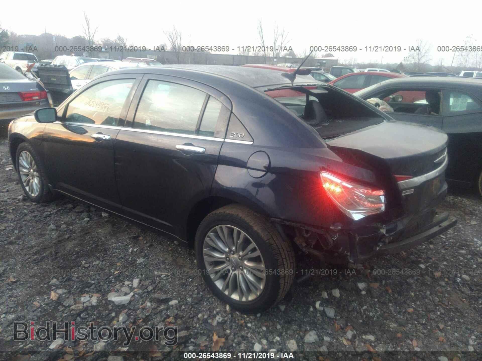 2012 Chrysler 200 - VIN: 1C3CCBCB8CN307909 - Фото 3