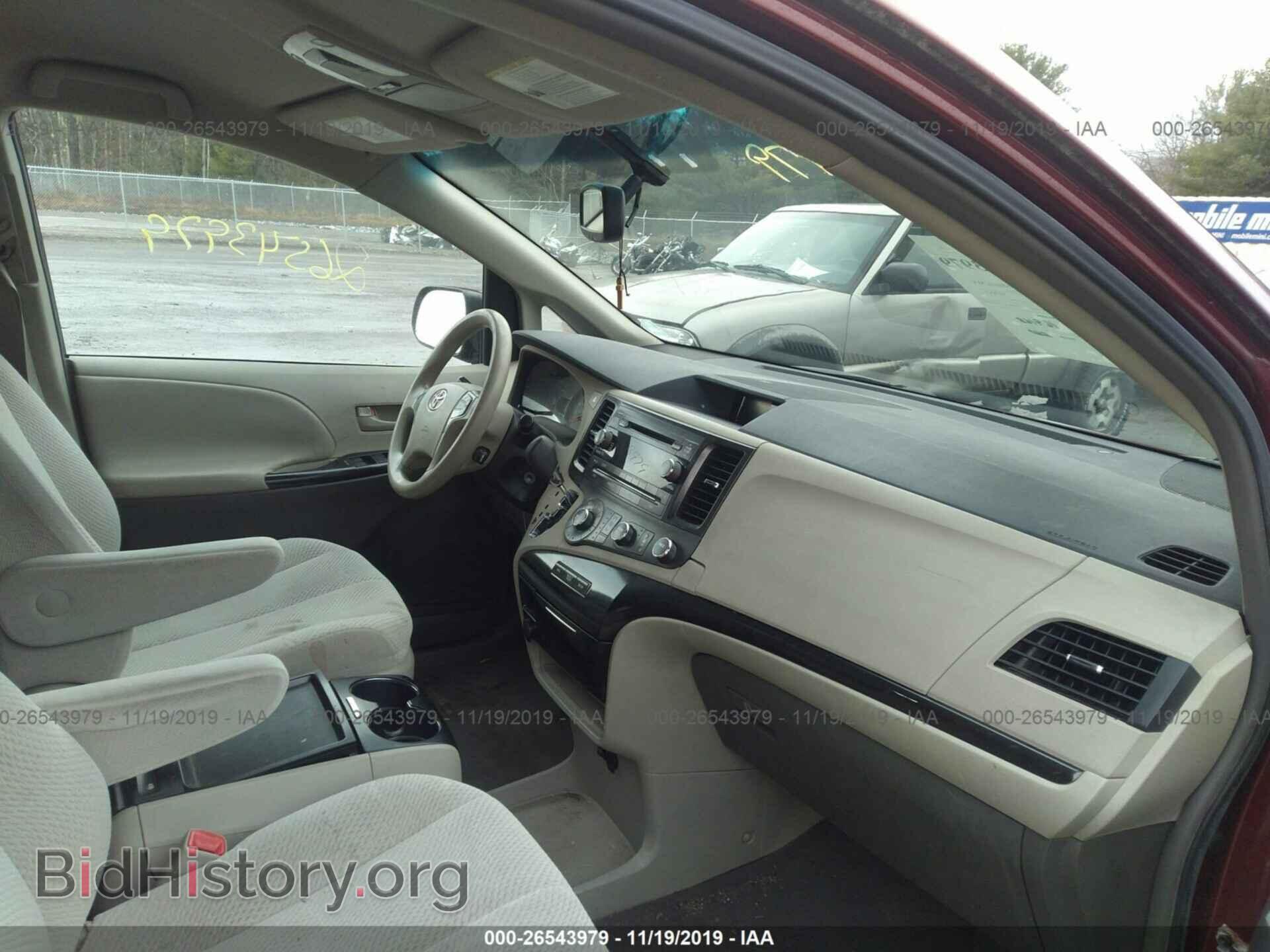 2011 TOYOTA SIENNA - VIN: 5TDKK3DC0BS068677 - Фото 5