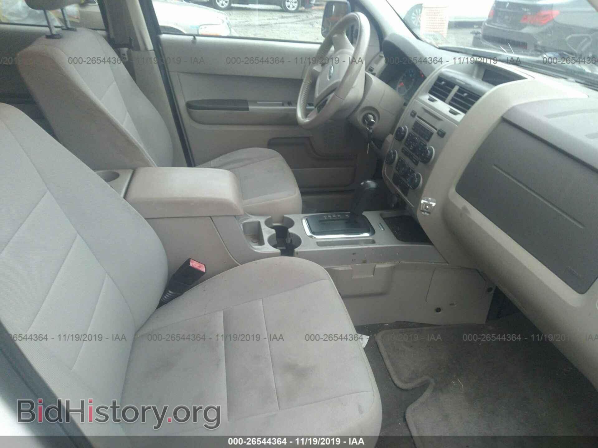 2011 FORD ESCAPE - VIN: 1FMCU0D75BKB95816 - Photo 5