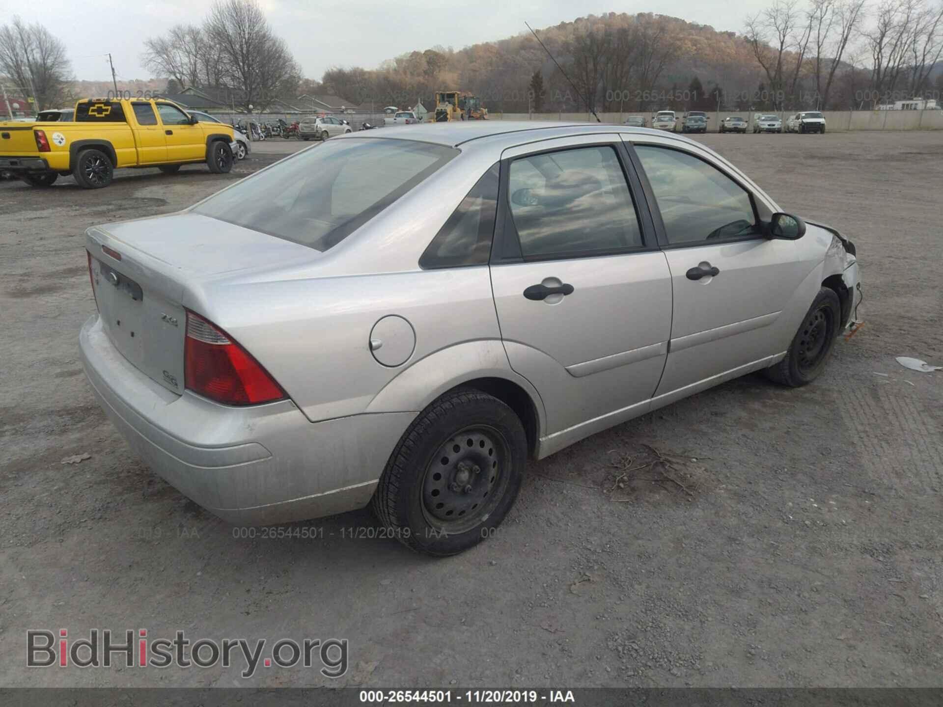 2006 FORD FOCUS - VIN: 1FAFP34N96W151069 - Фото 4