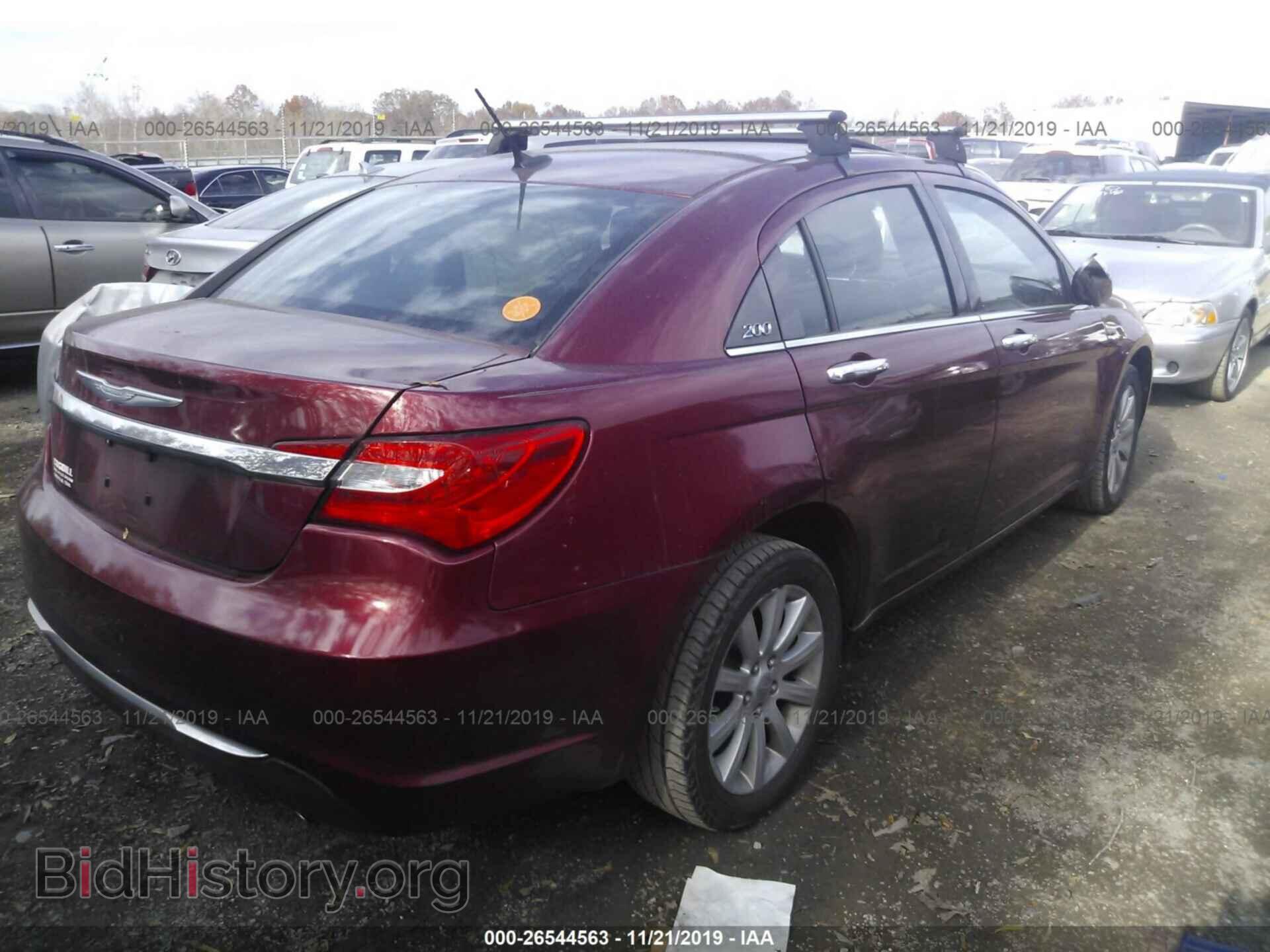 2013 CHRYSLER 200 - VIN: 1C3CCBCG1DN577822 - Фото 4
