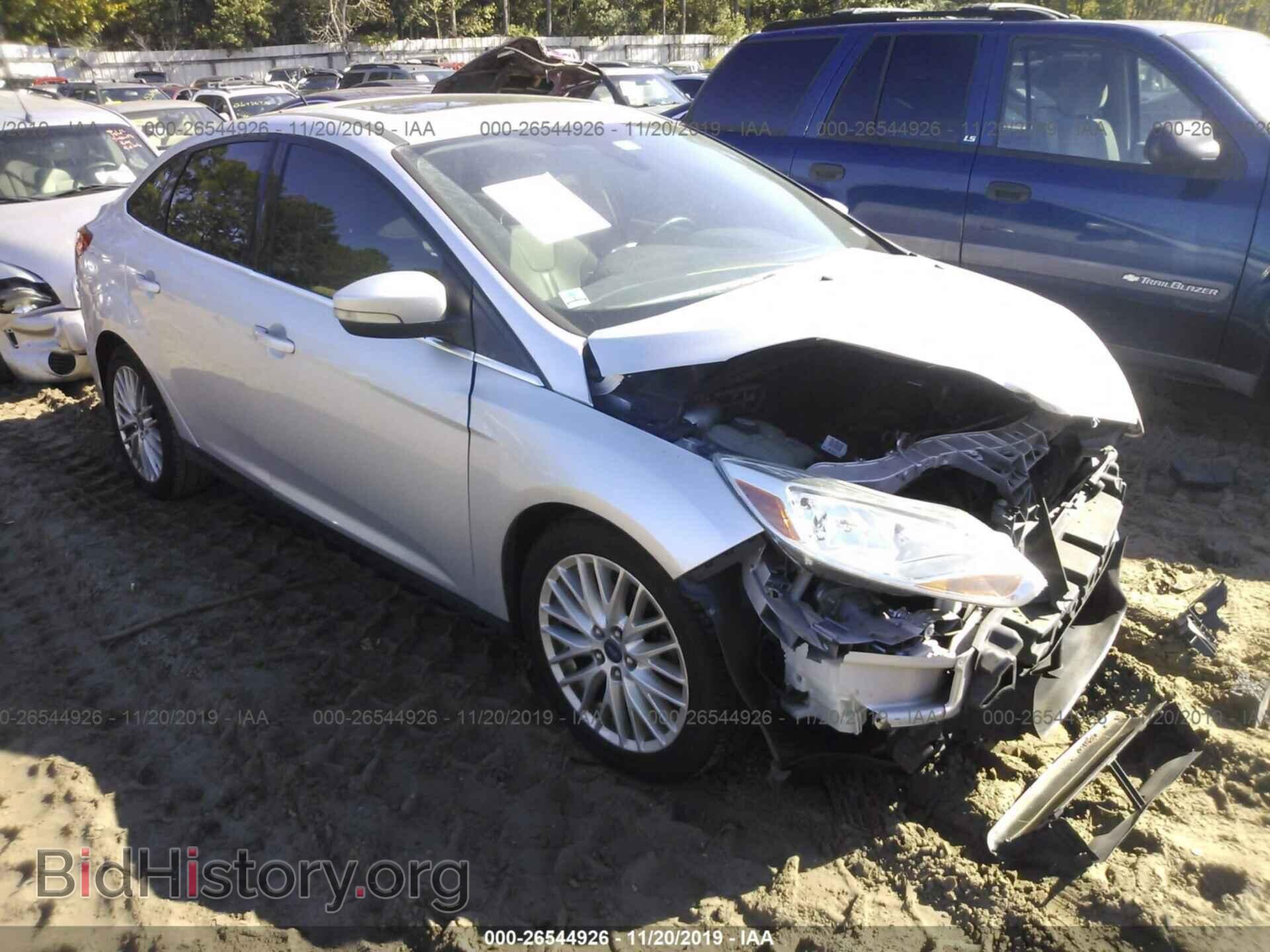 Photo 1FAHP3H24CL327581 - FORD FOCUS 2012
