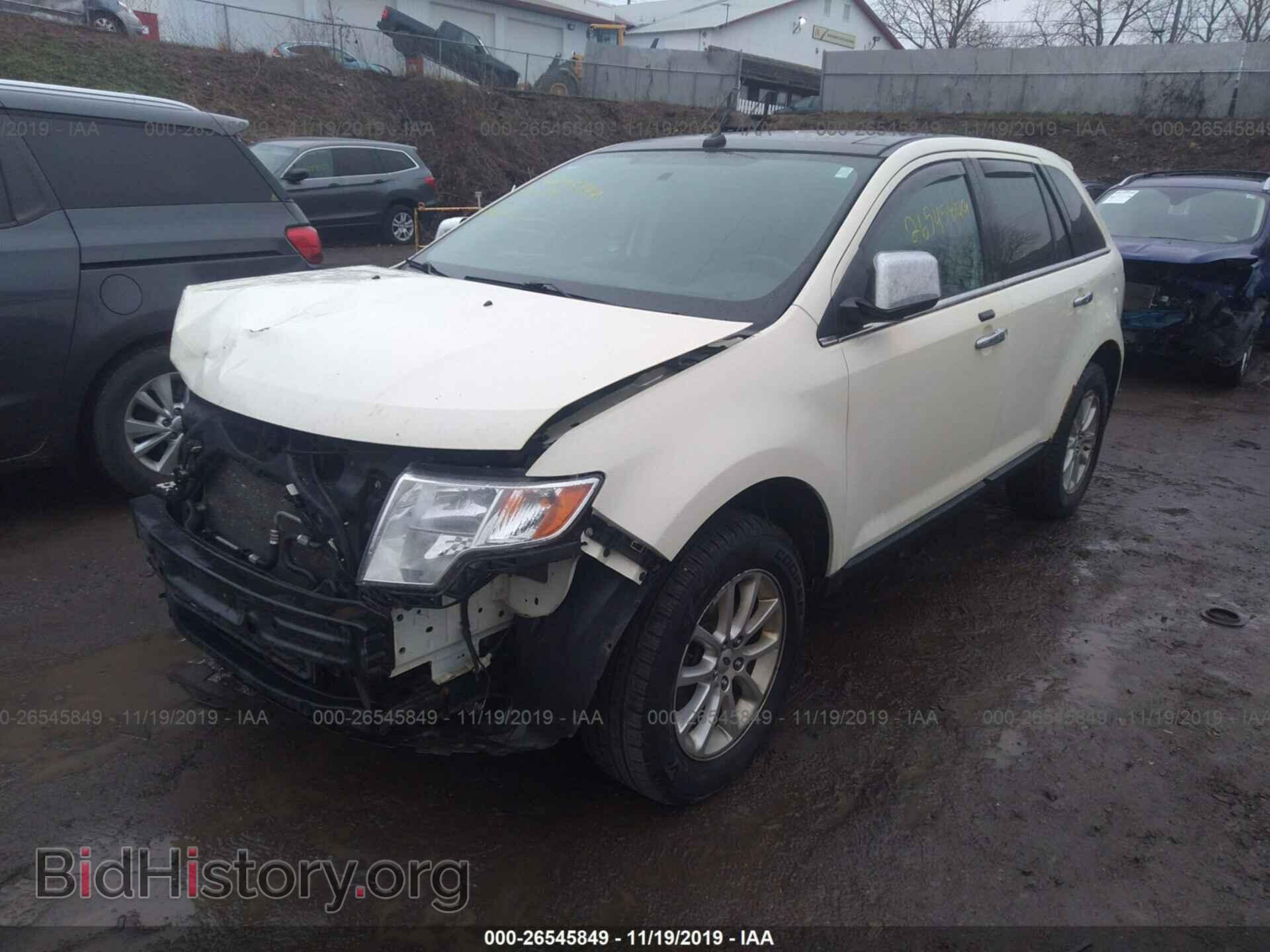 2007 Ford Edge - VIN: 2FMDK49C47BB38824 - Фото 2