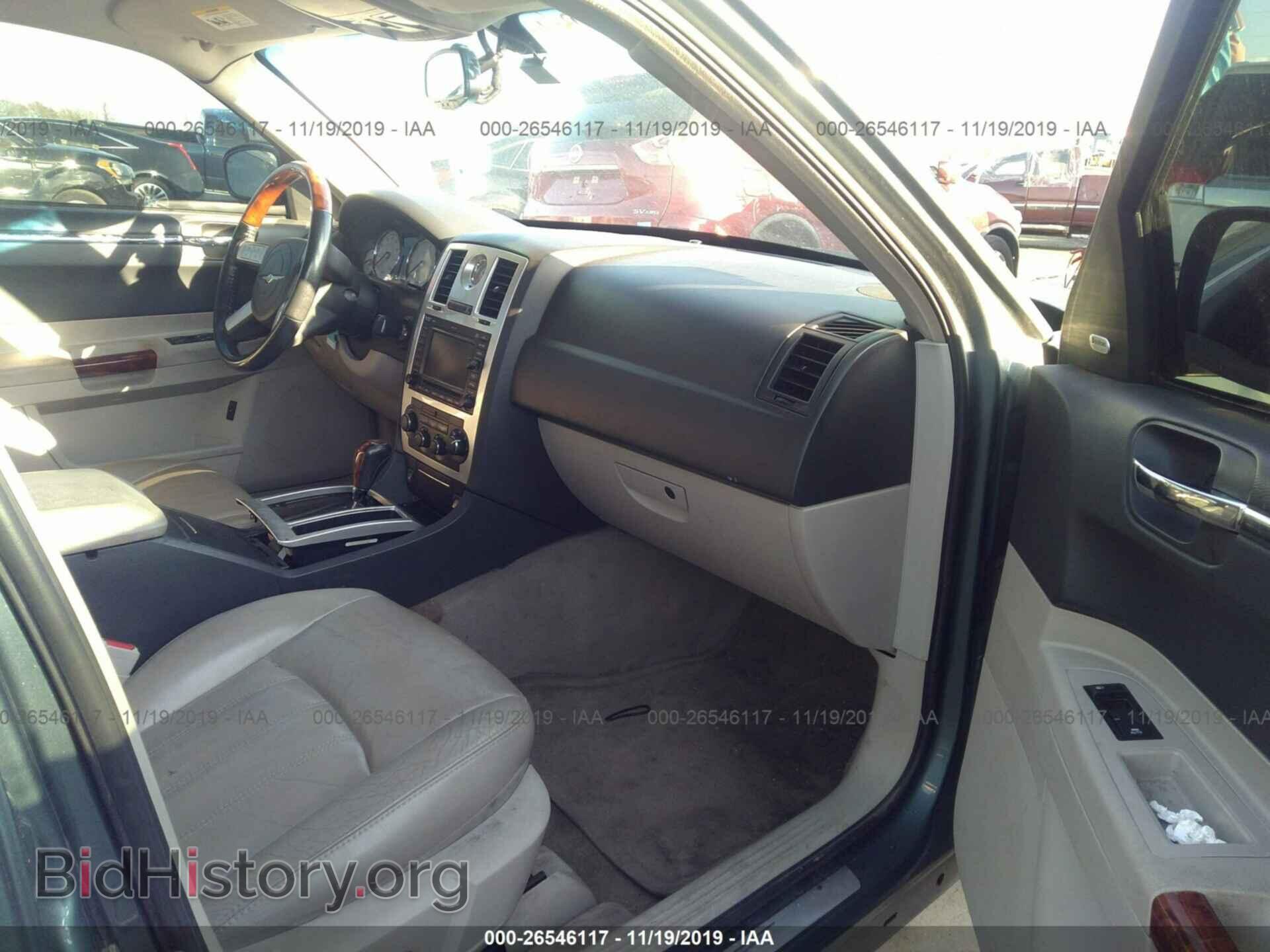 2006 CHRYSLER 300C - VIN: 2C3LA63H46H257489 - Photo 5