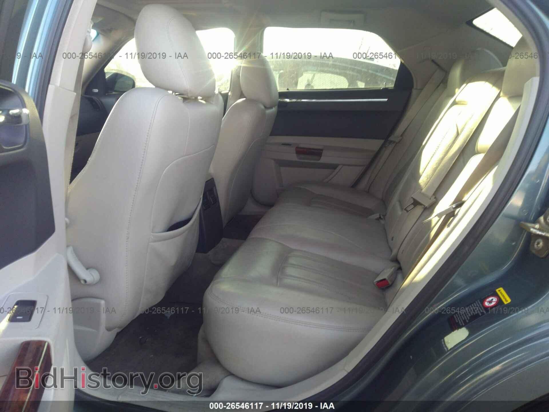2006 CHRYSLER 300C - VIN: 2C3LA63H46H257489 - Photo 8