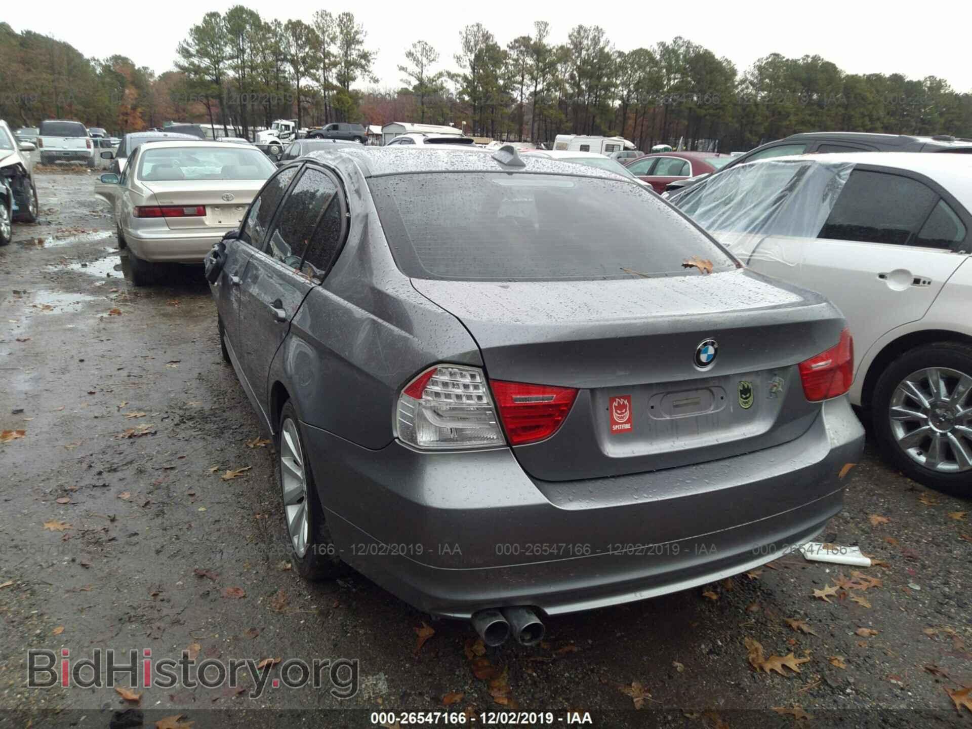 2011 BMW 328 - VIN: WBAPH5C58BA441381 - Фото 3