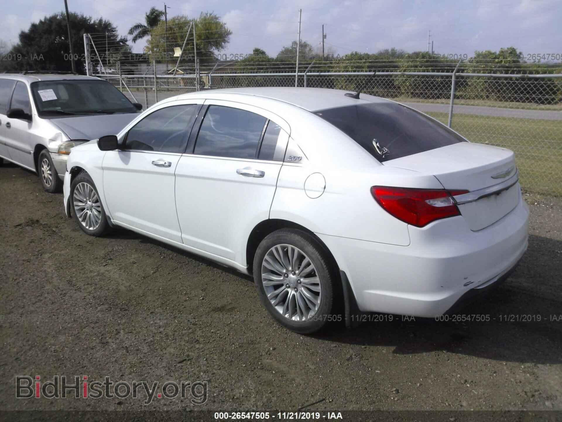 2012 CHRYSLER 200 - VIN: 1C3CCBCB7CN263501 - Фото 3