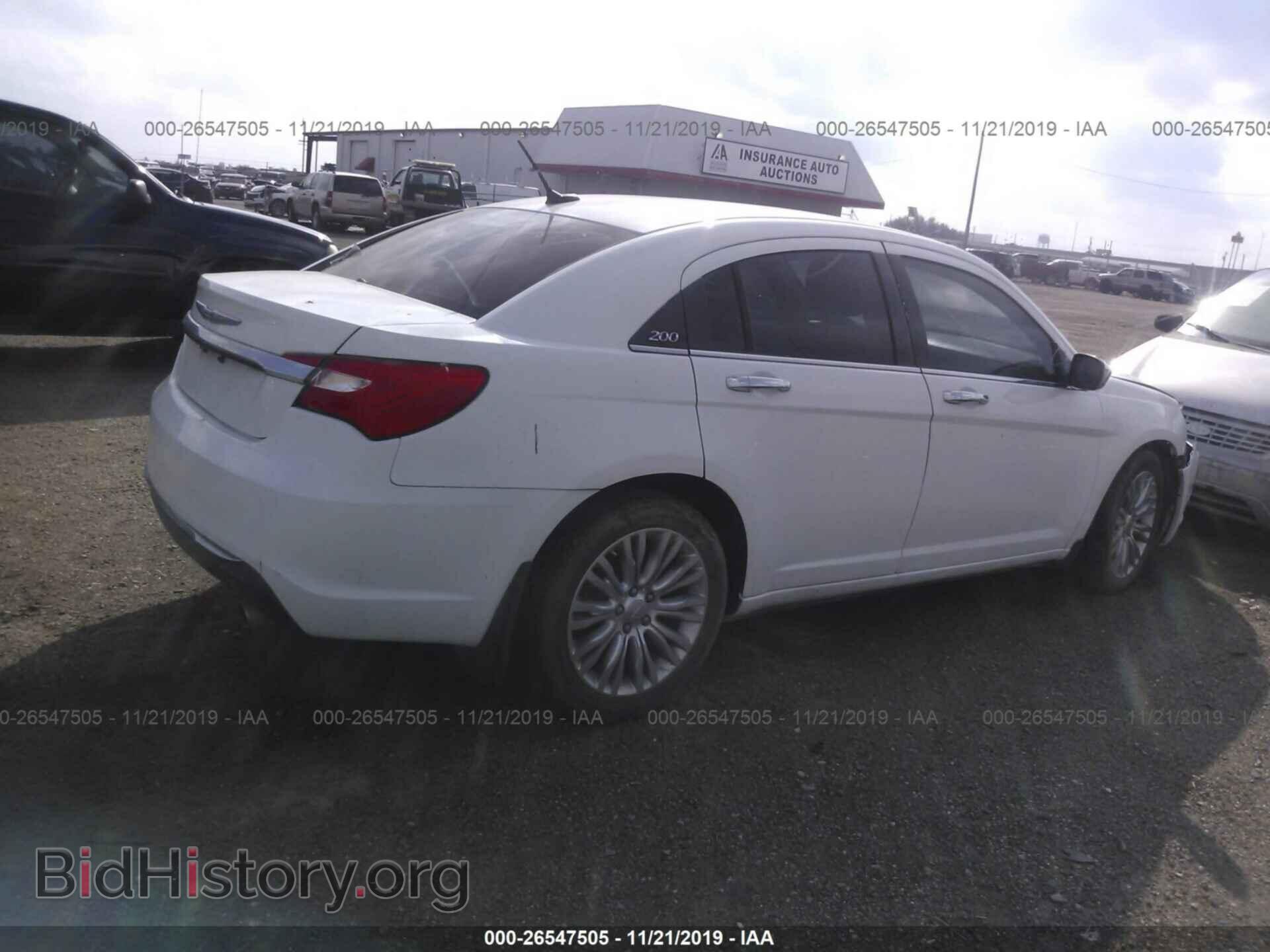 2012 CHRYSLER 200 - VIN: 1C3CCBCB7CN263501 - Фото 4
