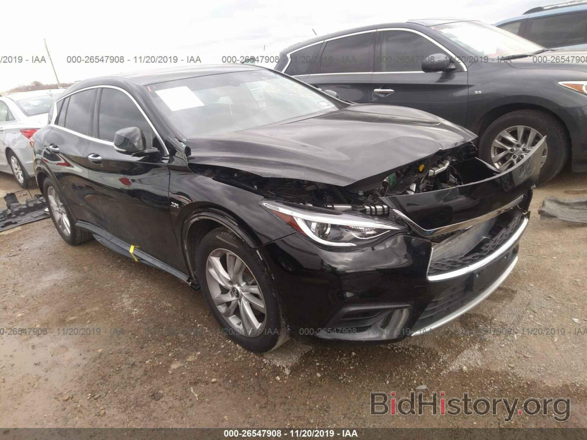 Photo SJKCH5CP8JA056529 - INFINITI QX30 2018