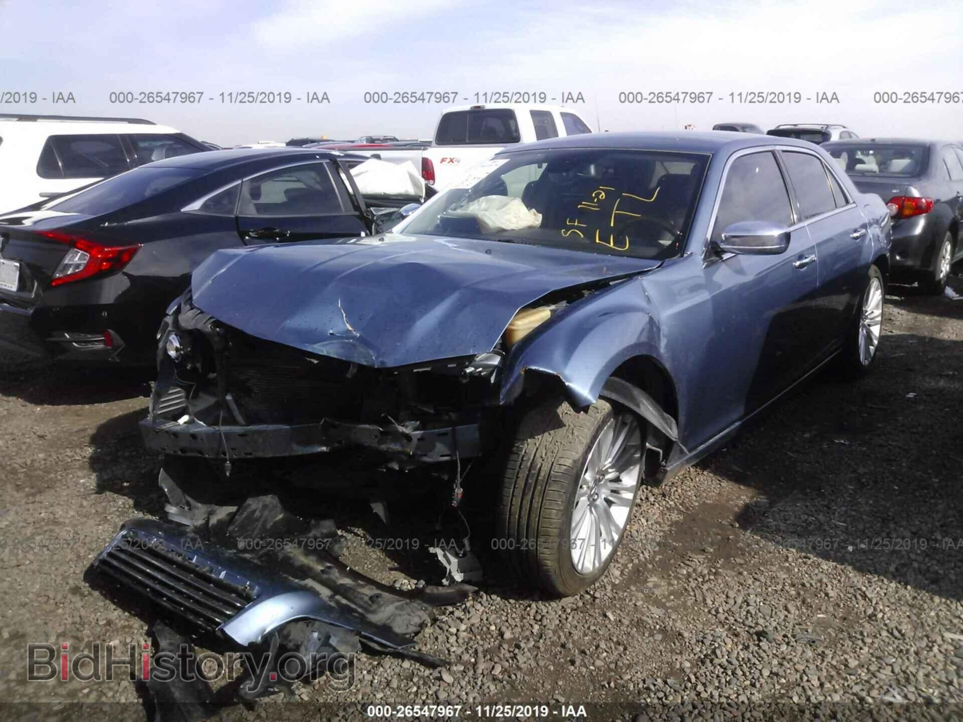 2011 CHRYSLER 300C - VIN: 2C3CA6CTXBH580704 - Фото 2