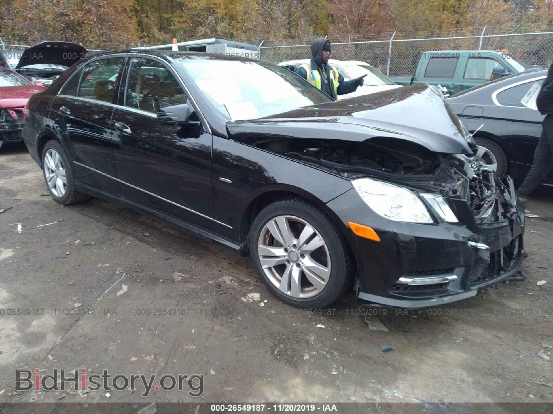 Photo WDDHF2EB1CA568320 - MERCEDES-BENZ E 2012