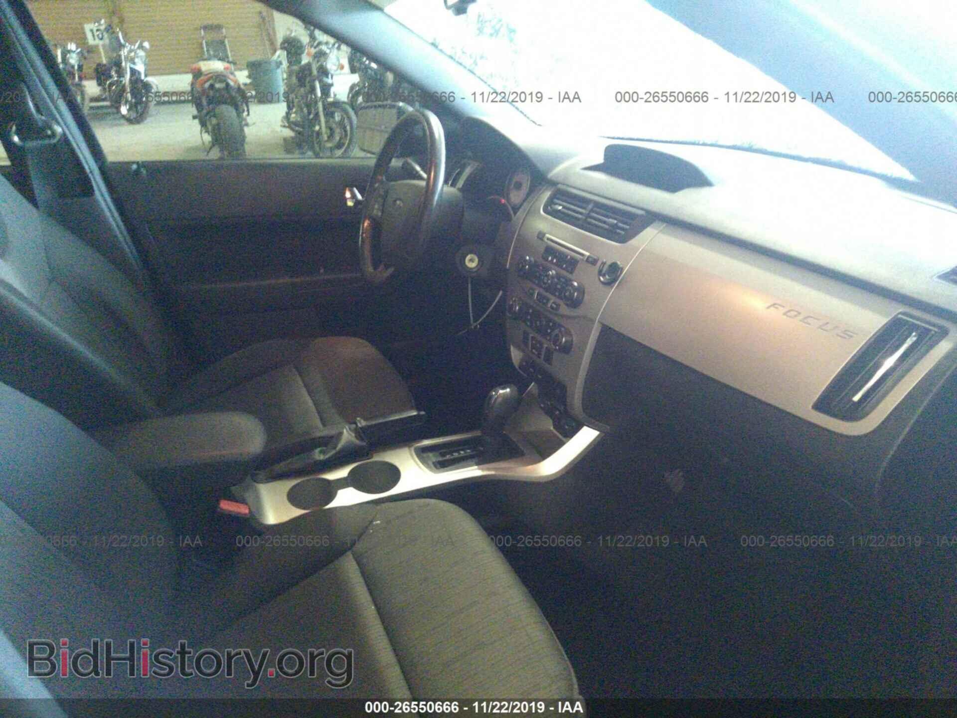 2008 FORD FOCUS - VIN: 1FAHP35NX8W158946 - Фото 5