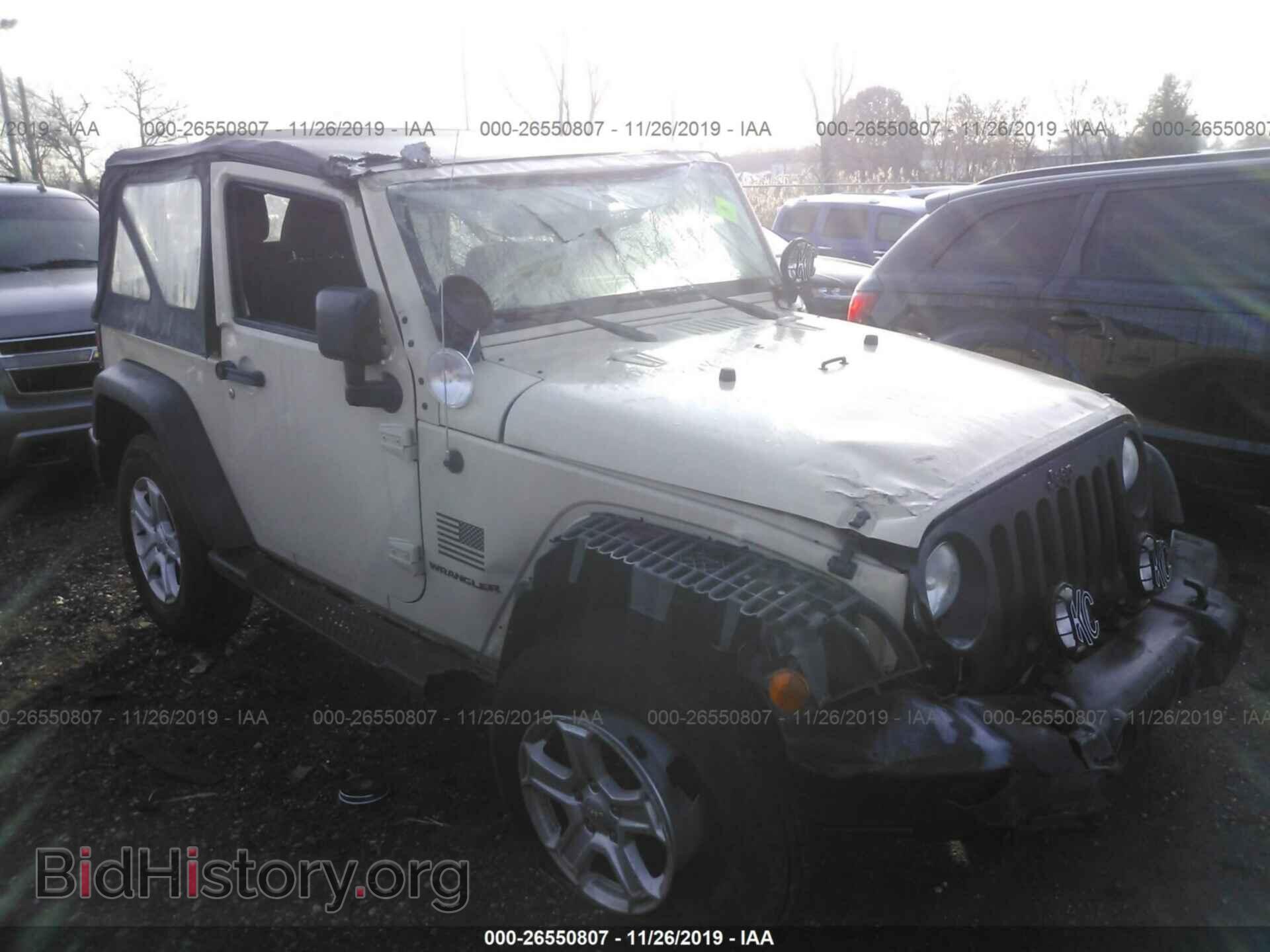 Фотография 1J4AA2D17BL516710 - JEEP WRANGLER 2011