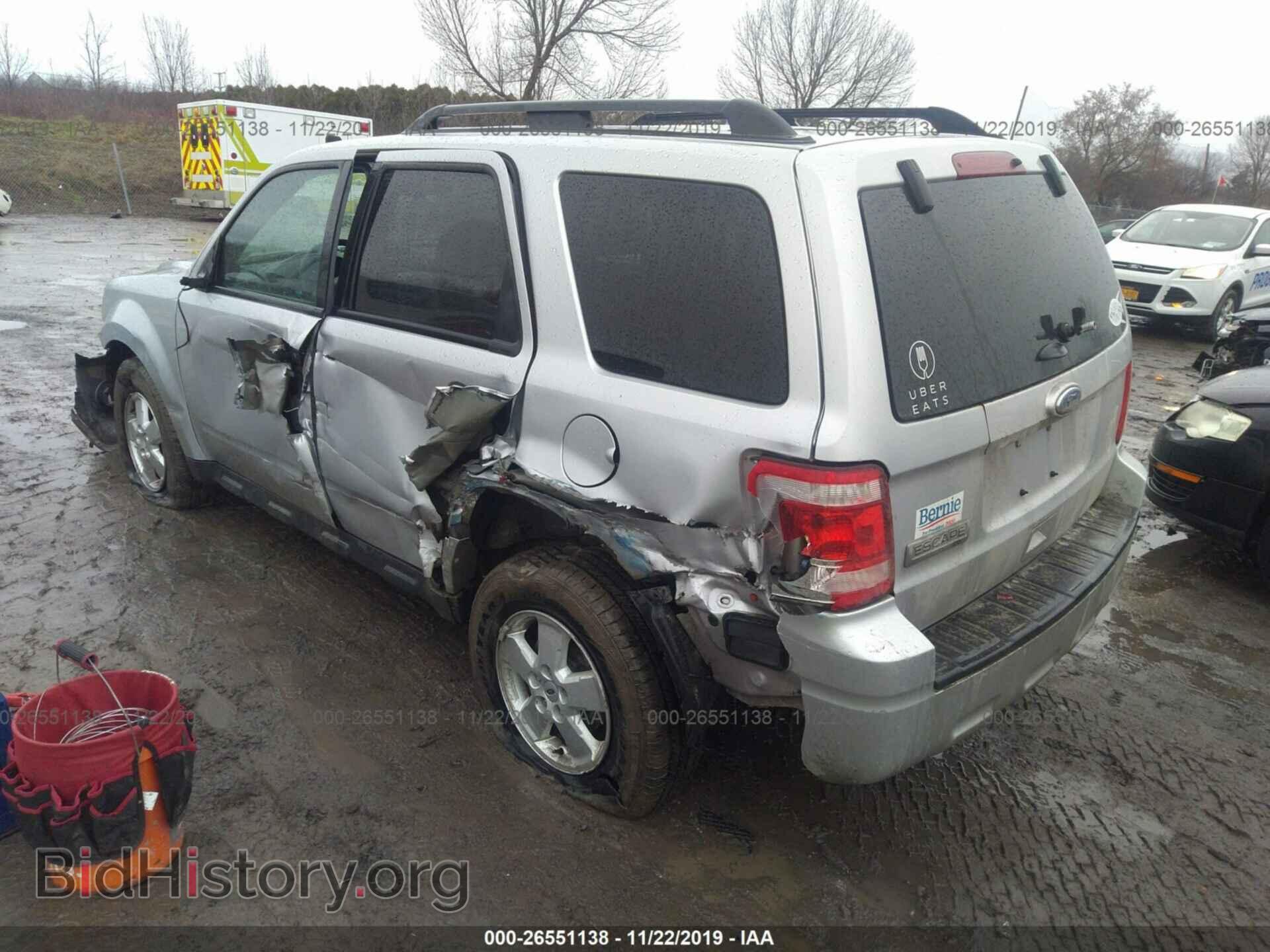 2011 FORD ESCAPE - VIN: 1FMCU0D79BKC15808 - Photo 3