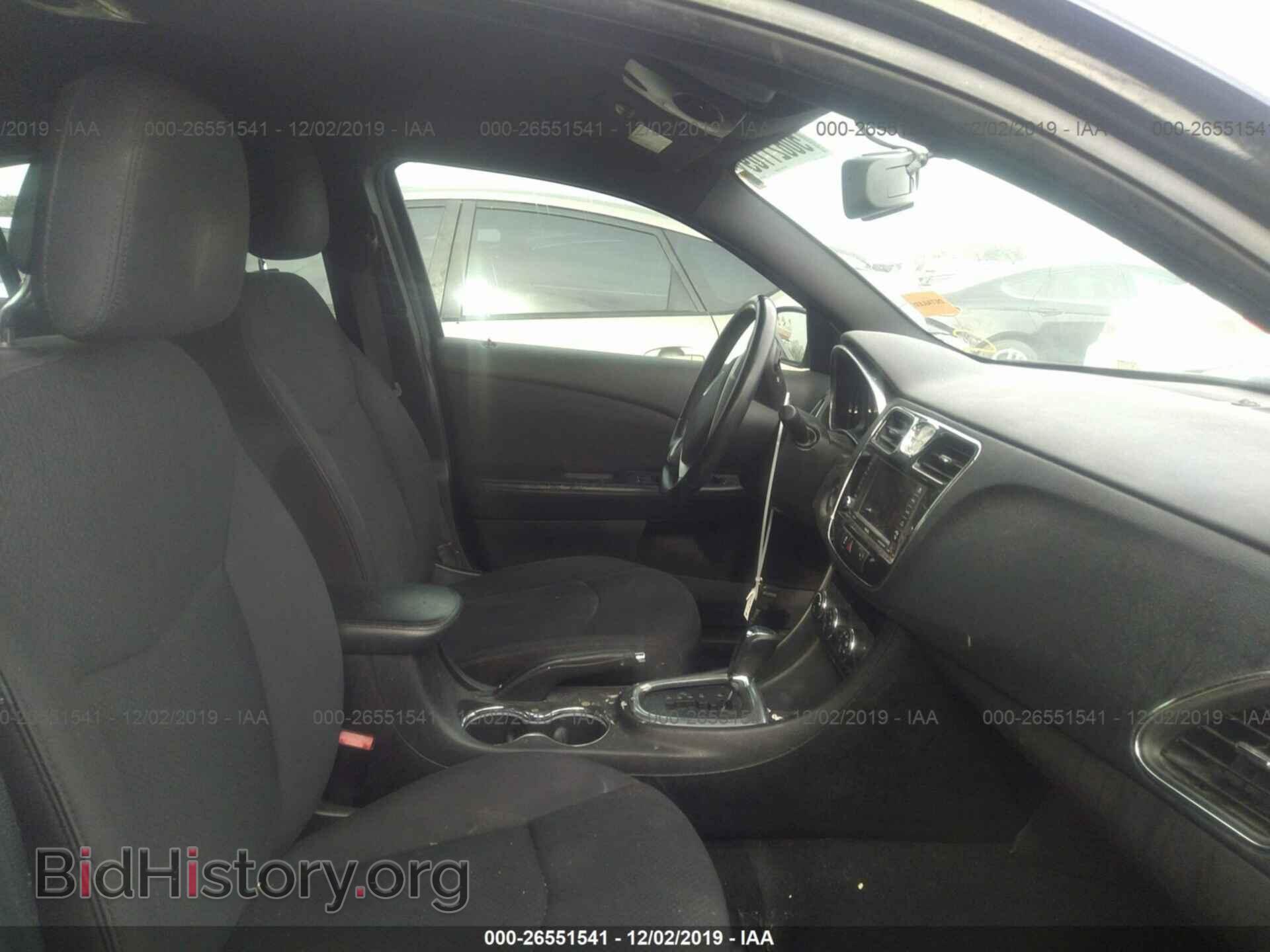 2013 CHRYSLER 200 - VIN: 1C3CCBBB1DN543739 - Photo 5