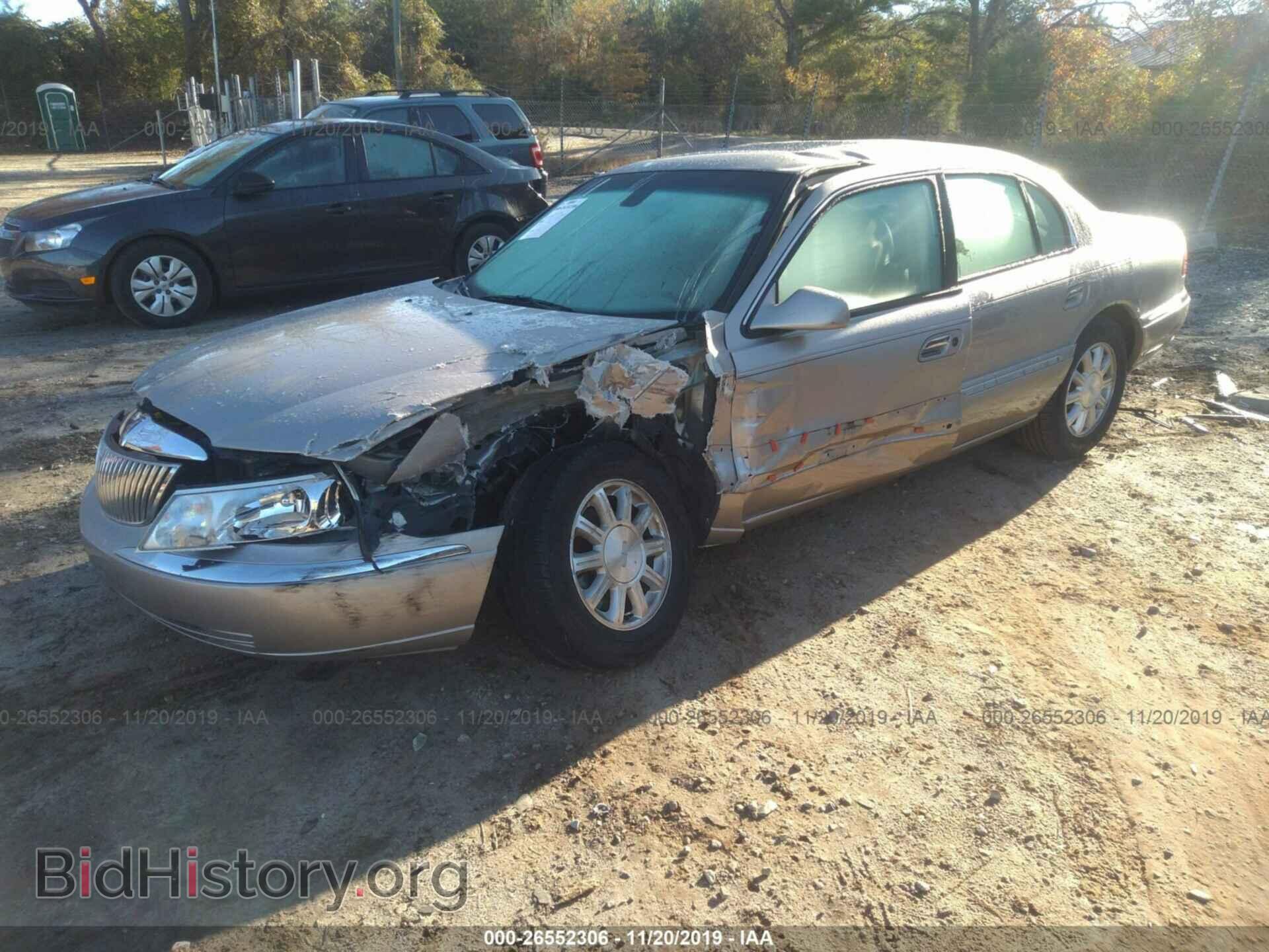 2002 LINCOLN CONTINENTAL - VIN: 1LNHM97V32Y680635 - Photo 2