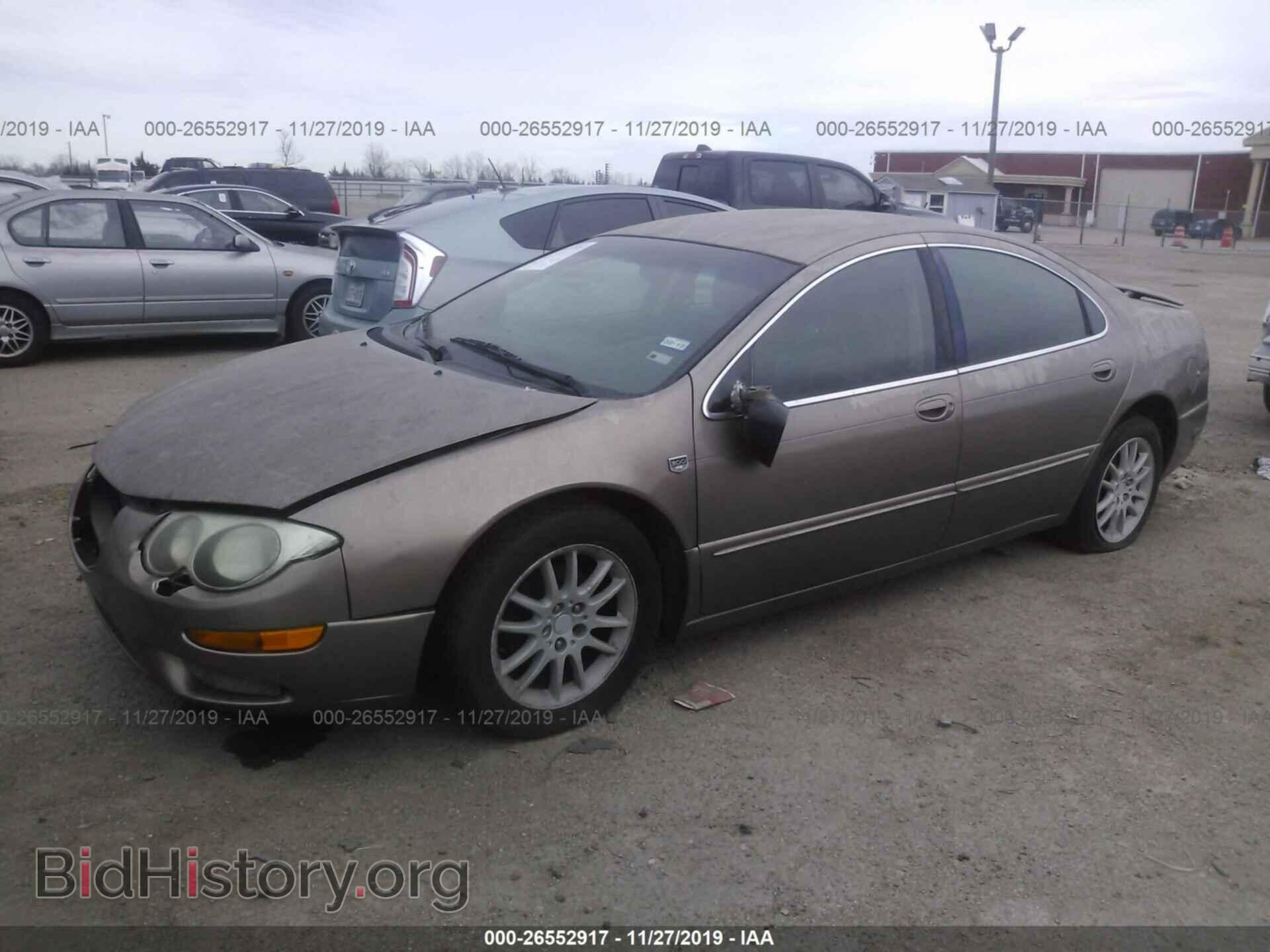 2002 CHRYSLER 300M - VIN: 2C3HE66G12H278615 - Photo 2