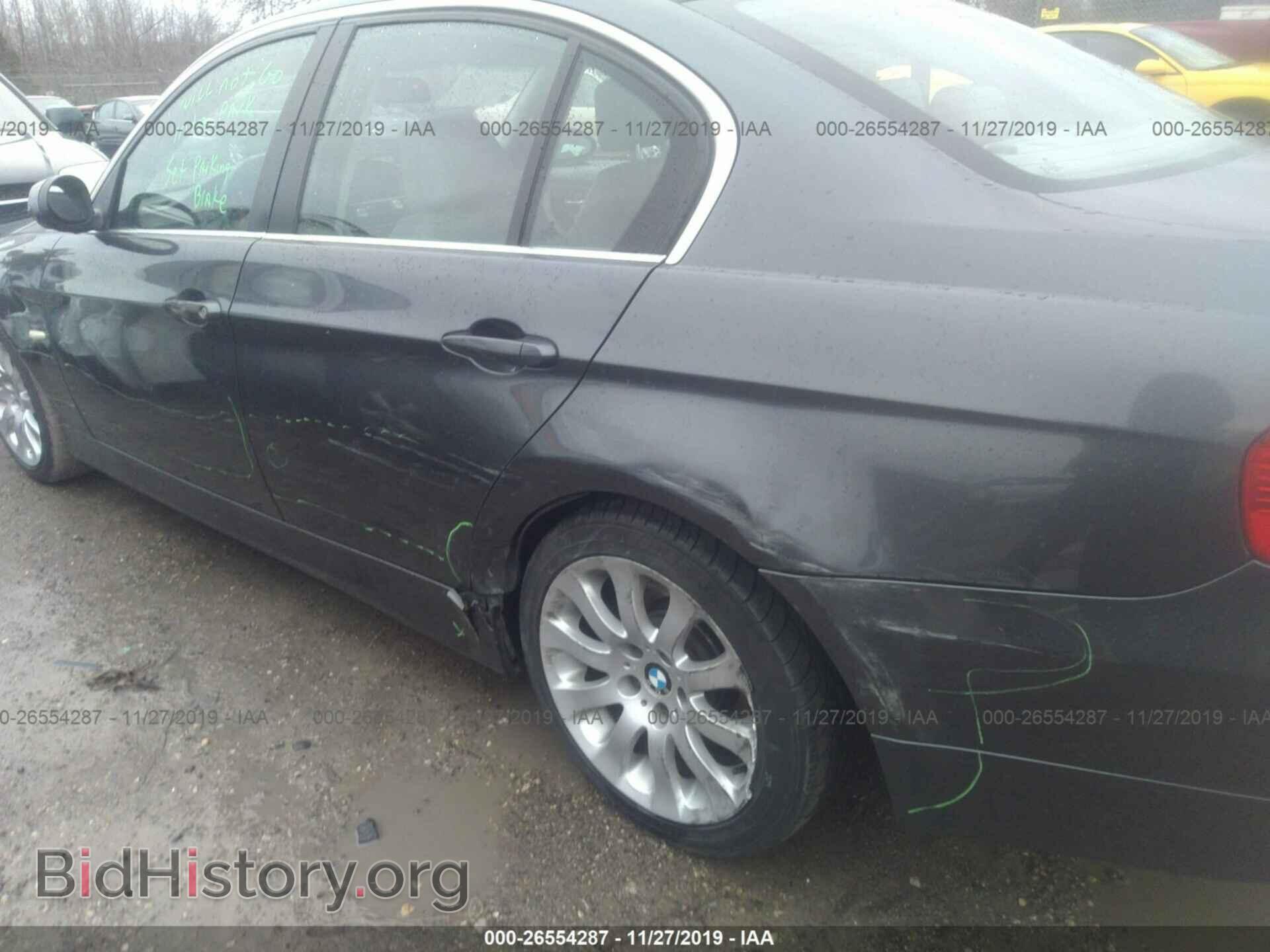 2006 BMW 330 - VIN: WBAVD33576KV67920 - Photo 6
