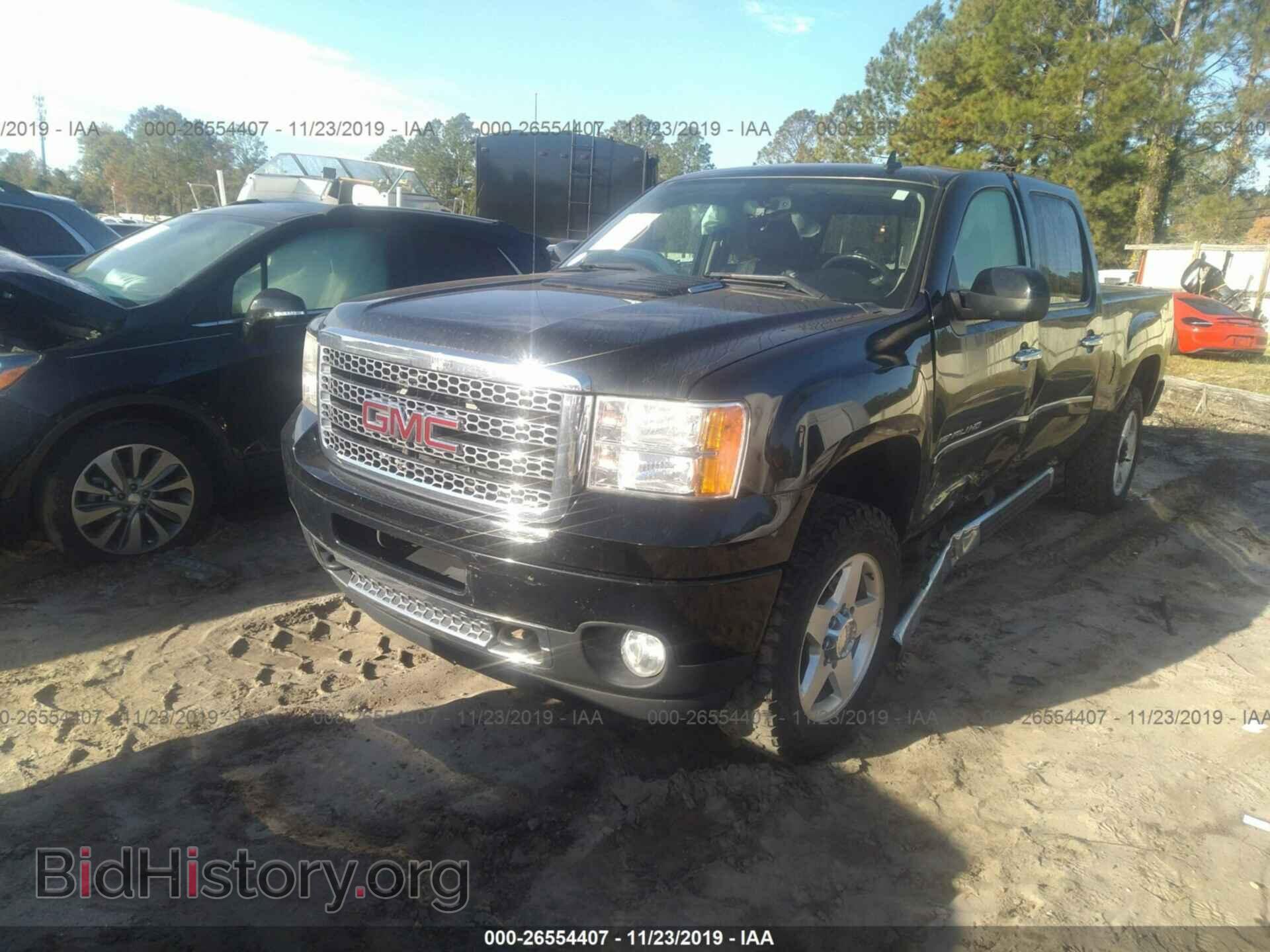2013 GMC SIERRA - VIN: 1GT125E81DF161597 - Фото 2