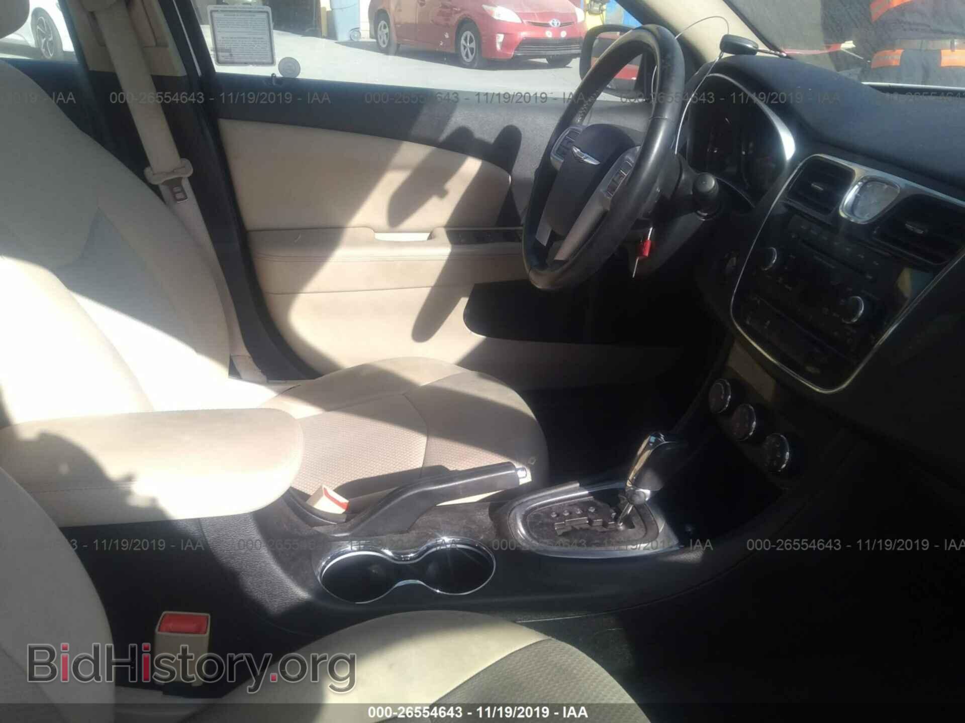 2012 CHRYSLER 200 - VIN: 1C3CCBBB2CN217625 - Фото 5