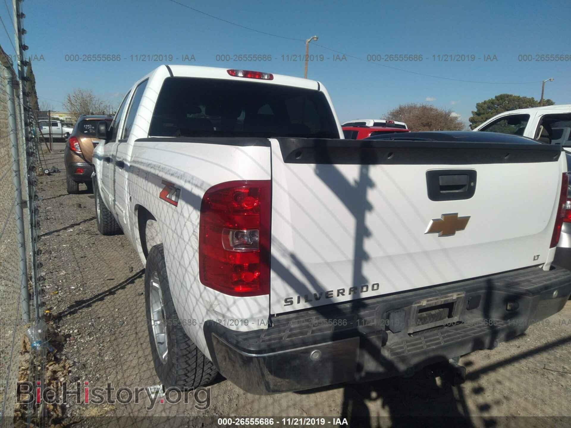 2013 CHEVROLET SILVERADO - VIN: 3GCPCSE09DG275555 - Фото 3