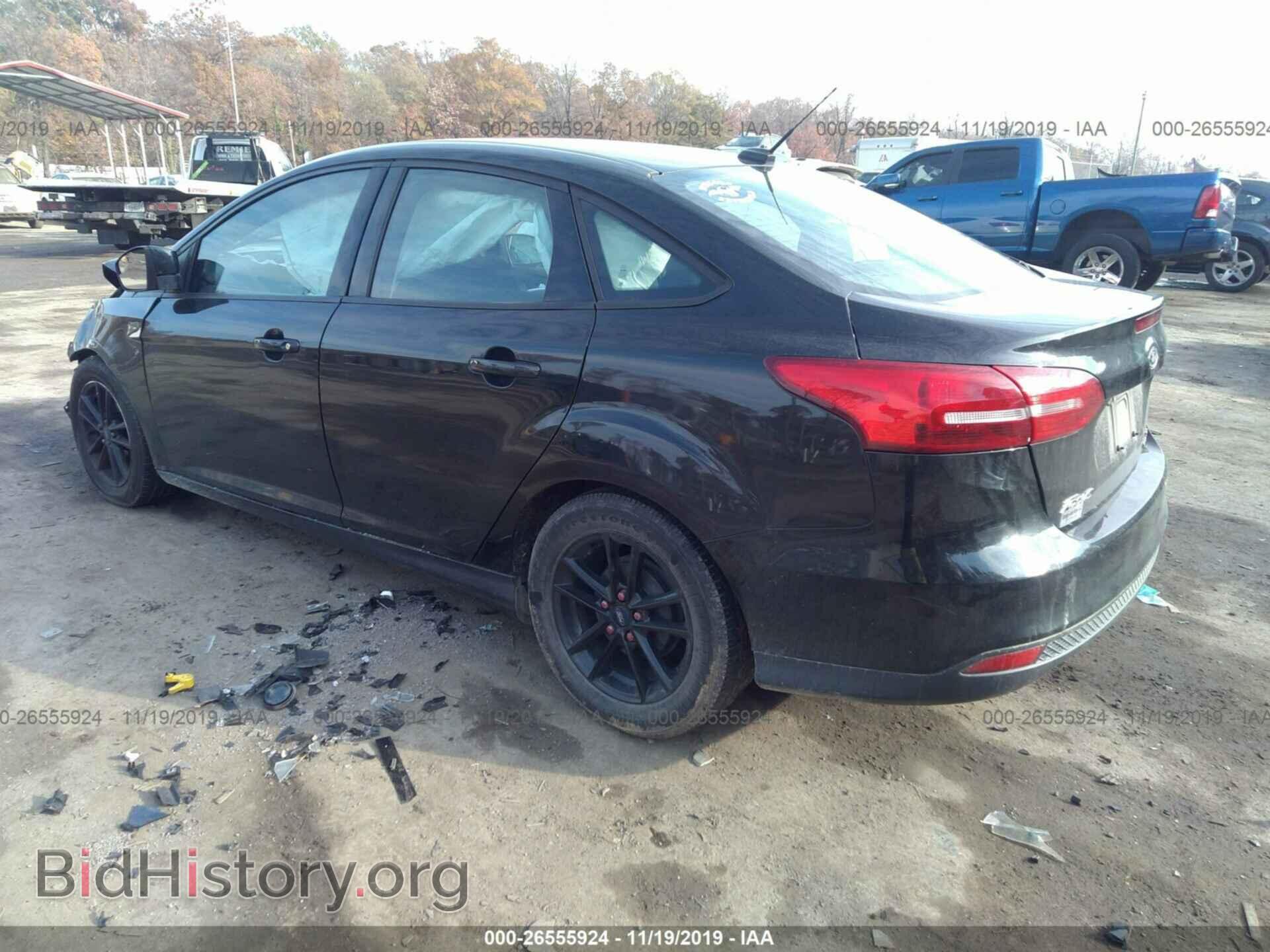 2015 Ford Focus - VIN: 1FADP3F26FL205780 - Photo 3
