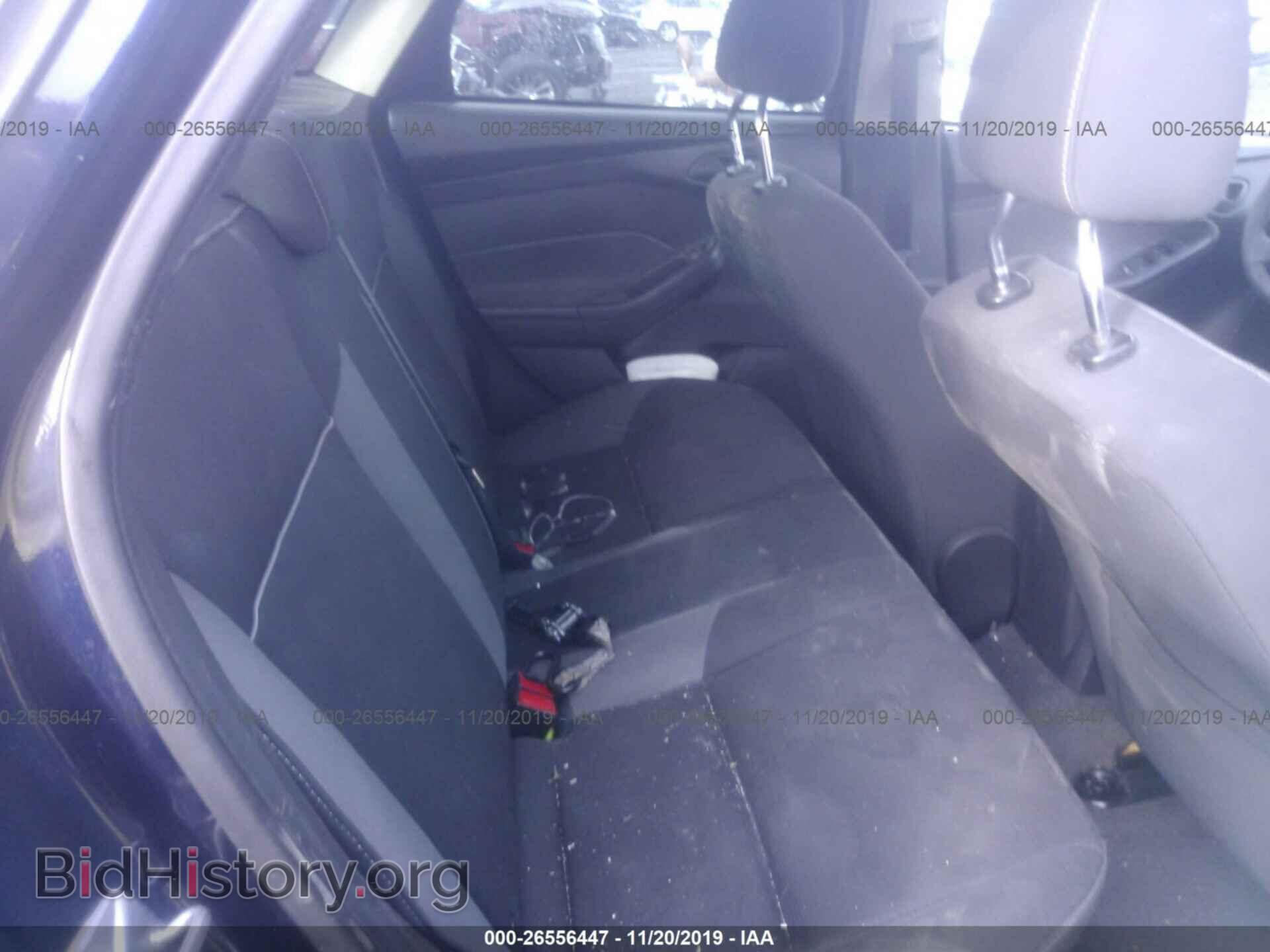 2012 Ford Focus - VIN: 1FAHP3F29CL140582 - Photo 8