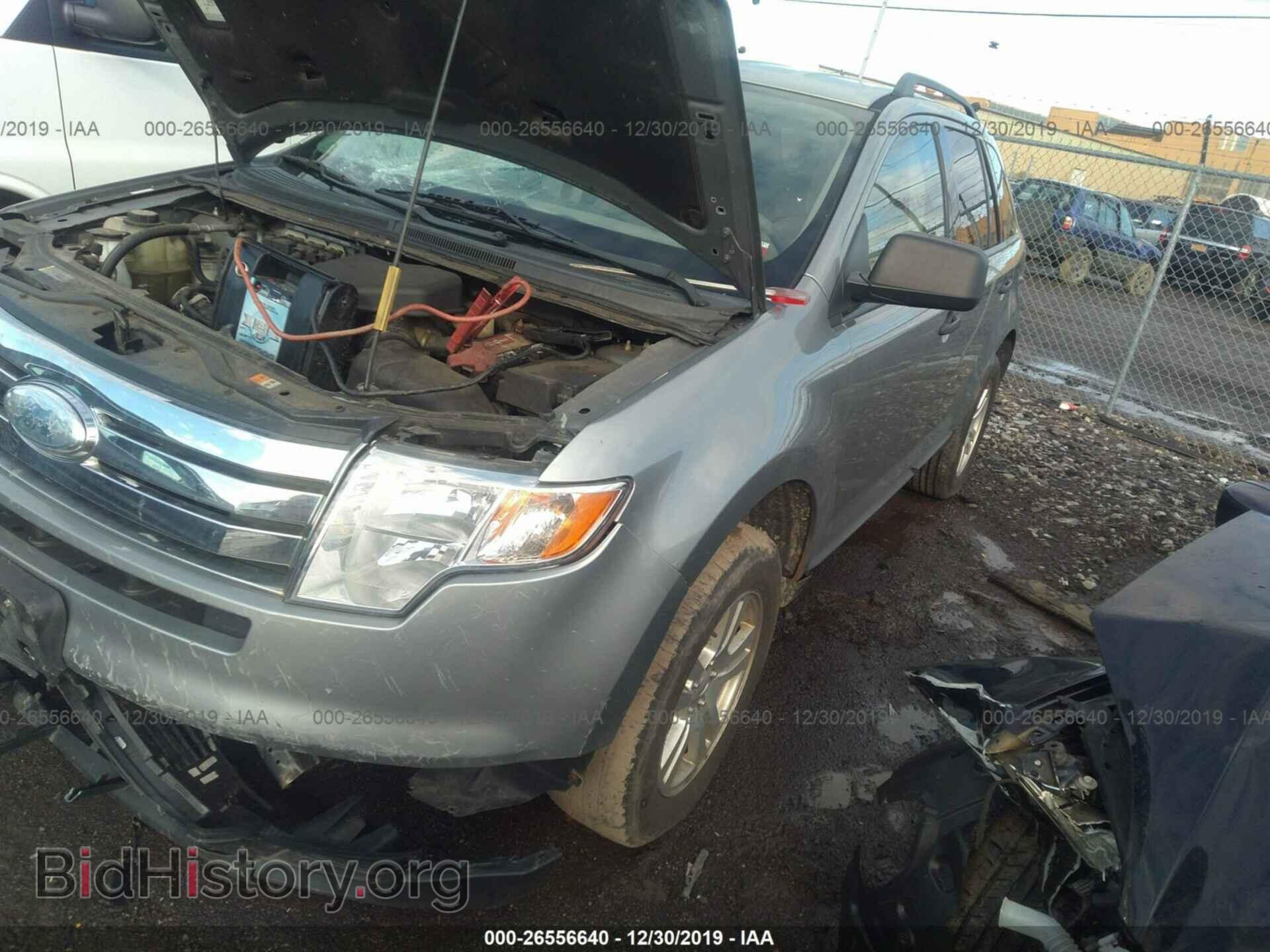 2007 Ford Edge - VIN: 2FMDK46C07BB60906 - Photo 2