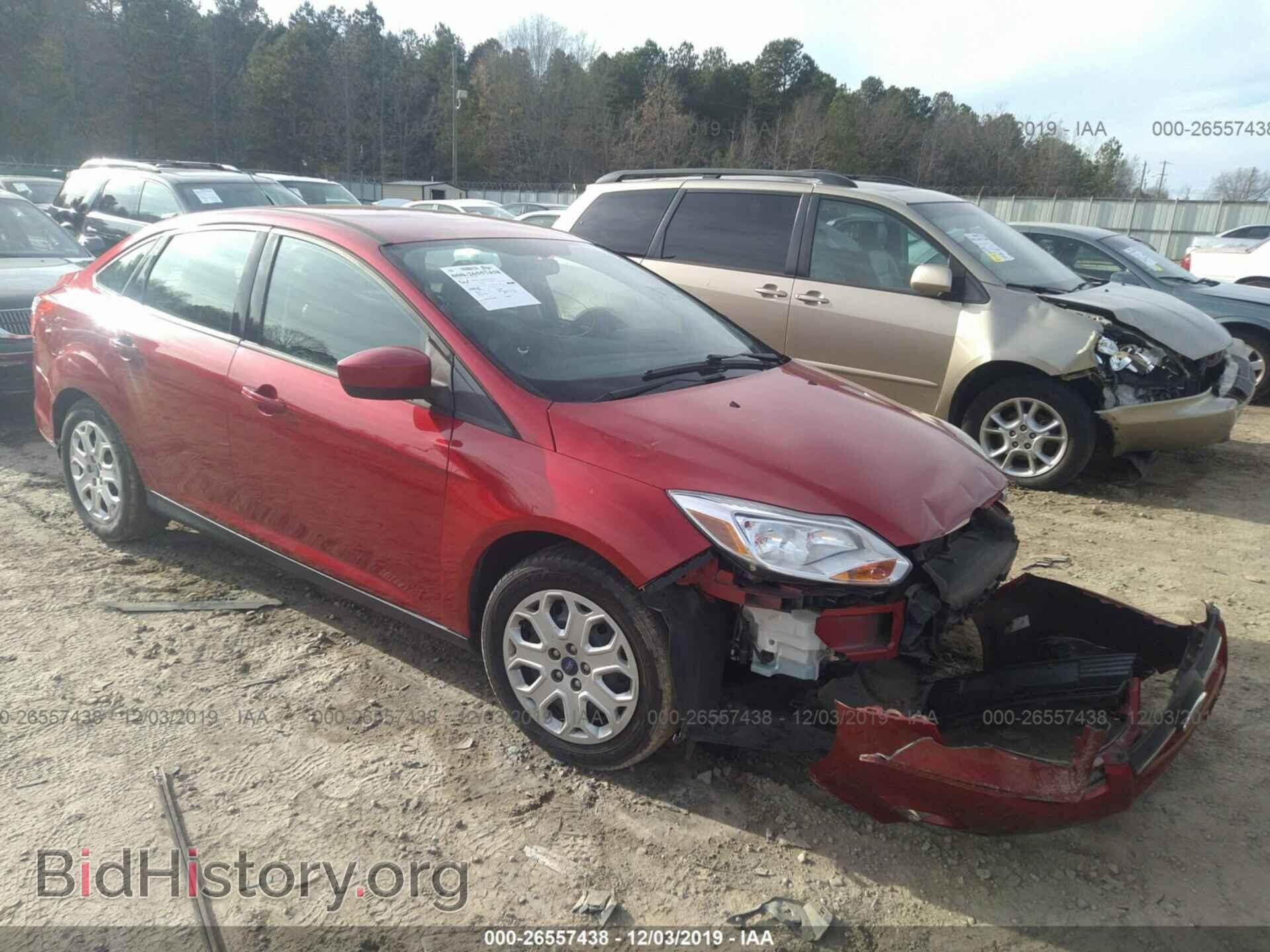 Photo 1FAHP3F23CL125768 - FORD FOCUS 2012