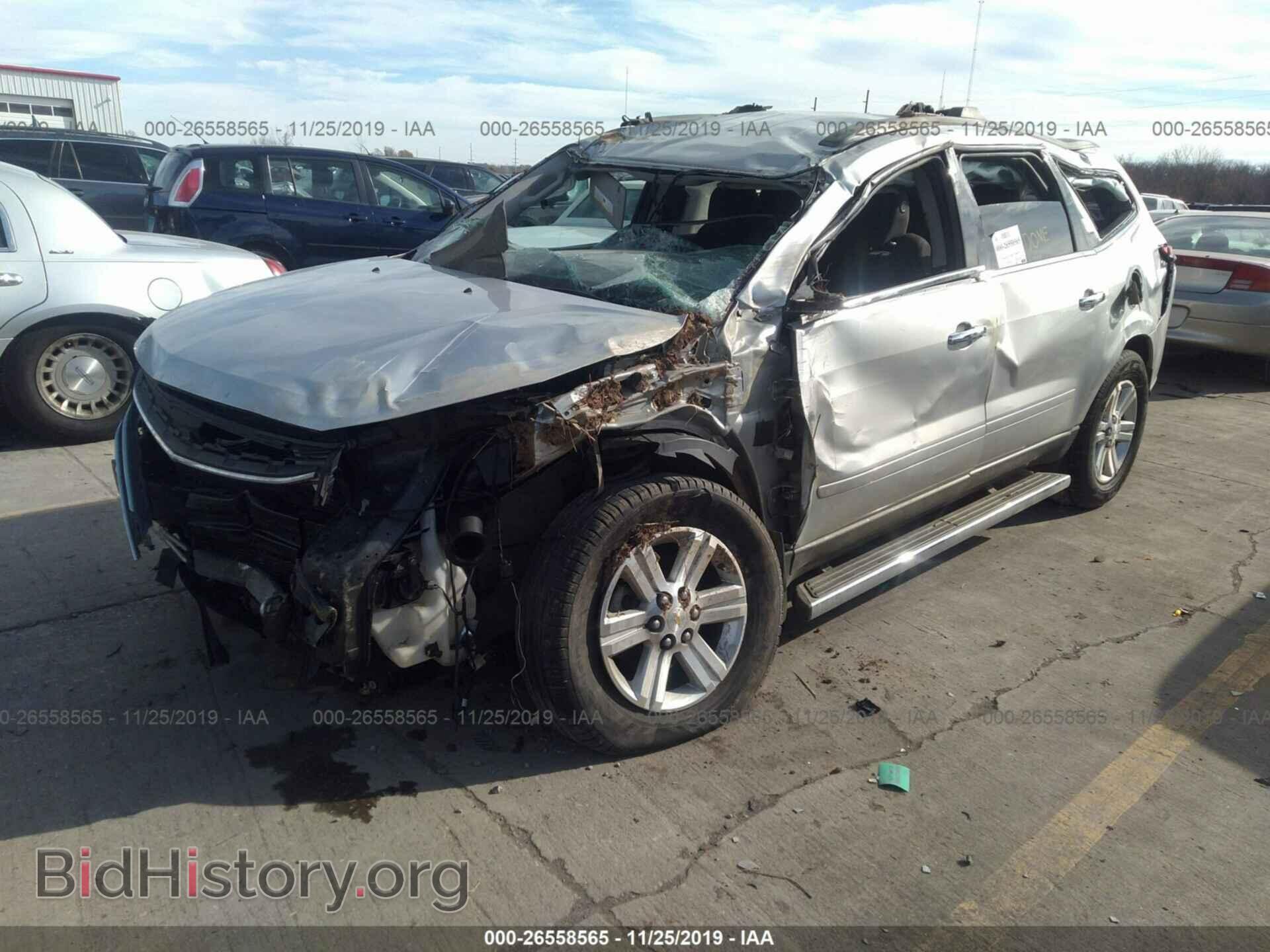 2013 CHEVROLET TRAVERSE - VIN: 1GNKRGKD1DJ263600 - Фото 2
