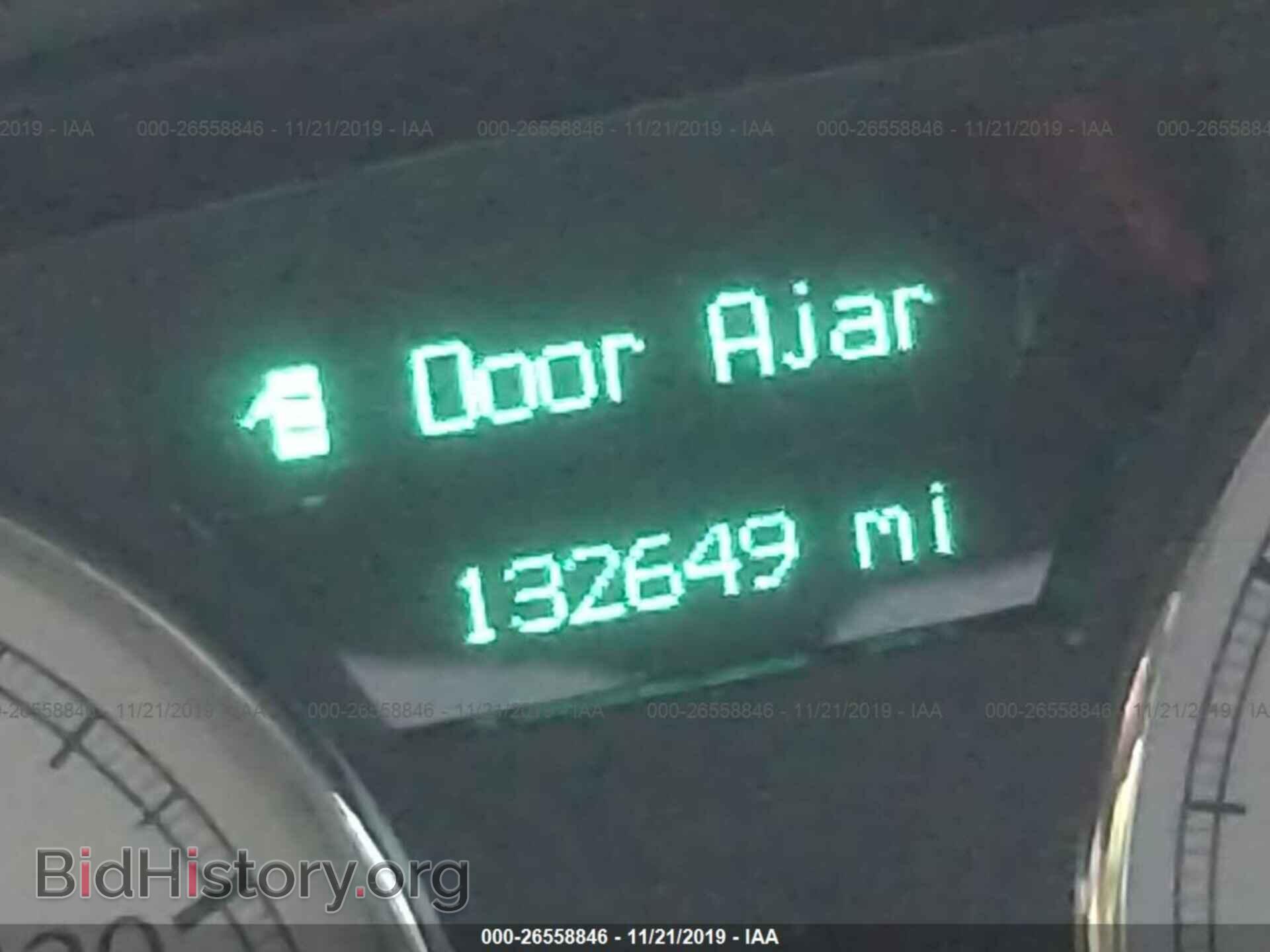 2006 CHRYSLER 300C - VIN: 2C3LA63H86H109149 - Фото 7