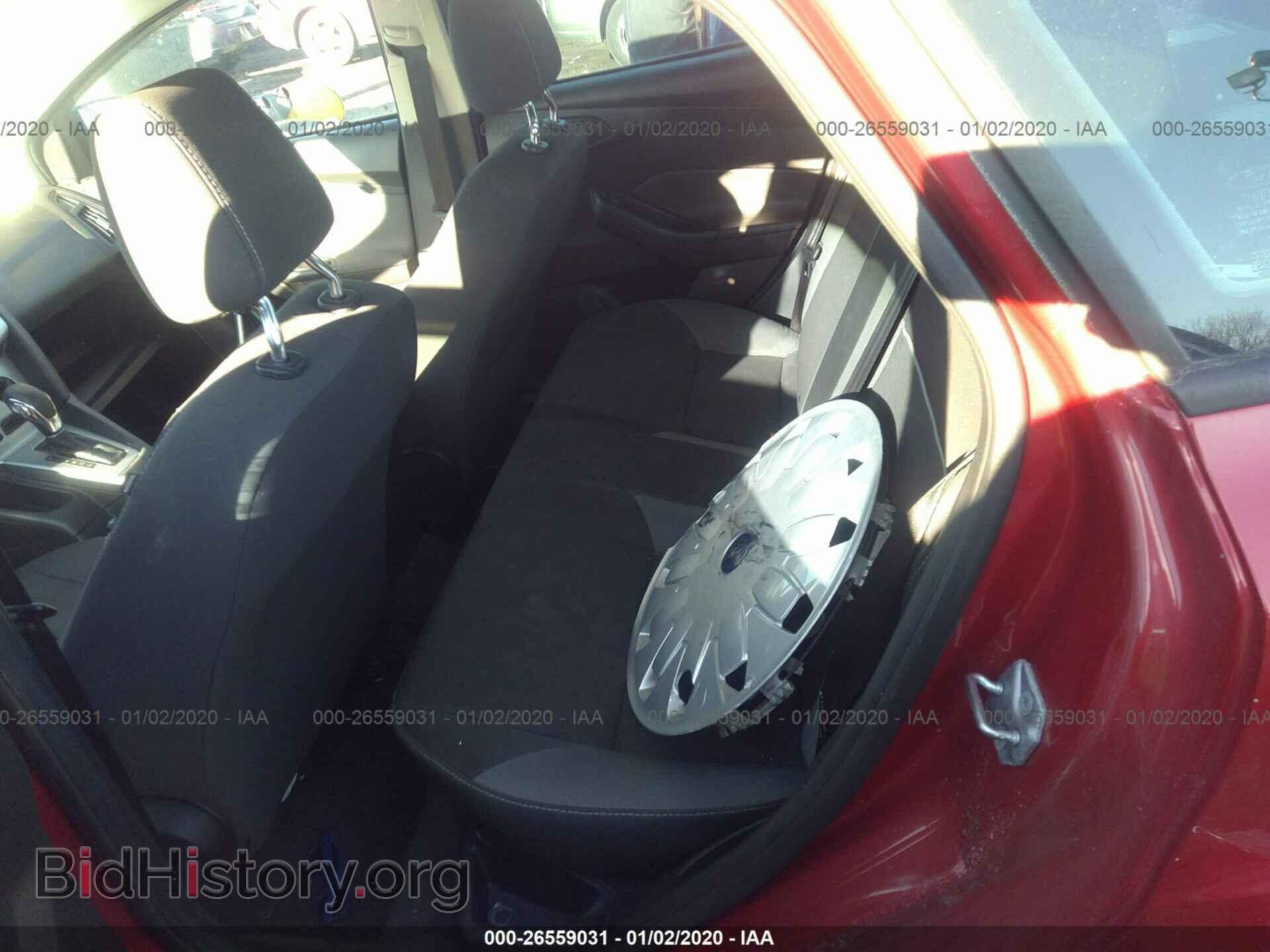 2012 Ford Focus - VIN: 1FAHP3F23CL347002 - Photo 8