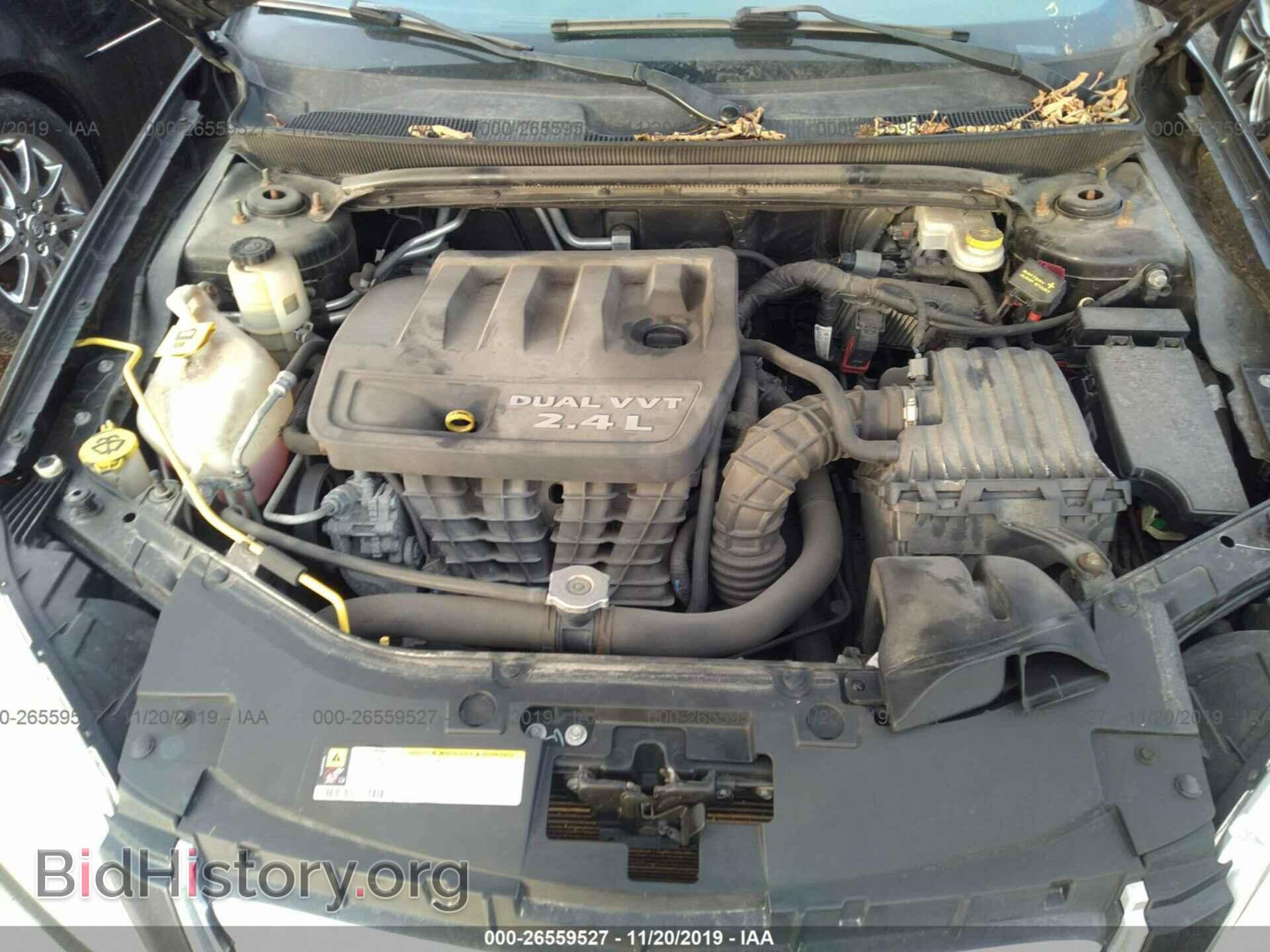 2011 CHRYSLER 200 - VIN: 1C3BC2FB2BN601005 - Photo 10