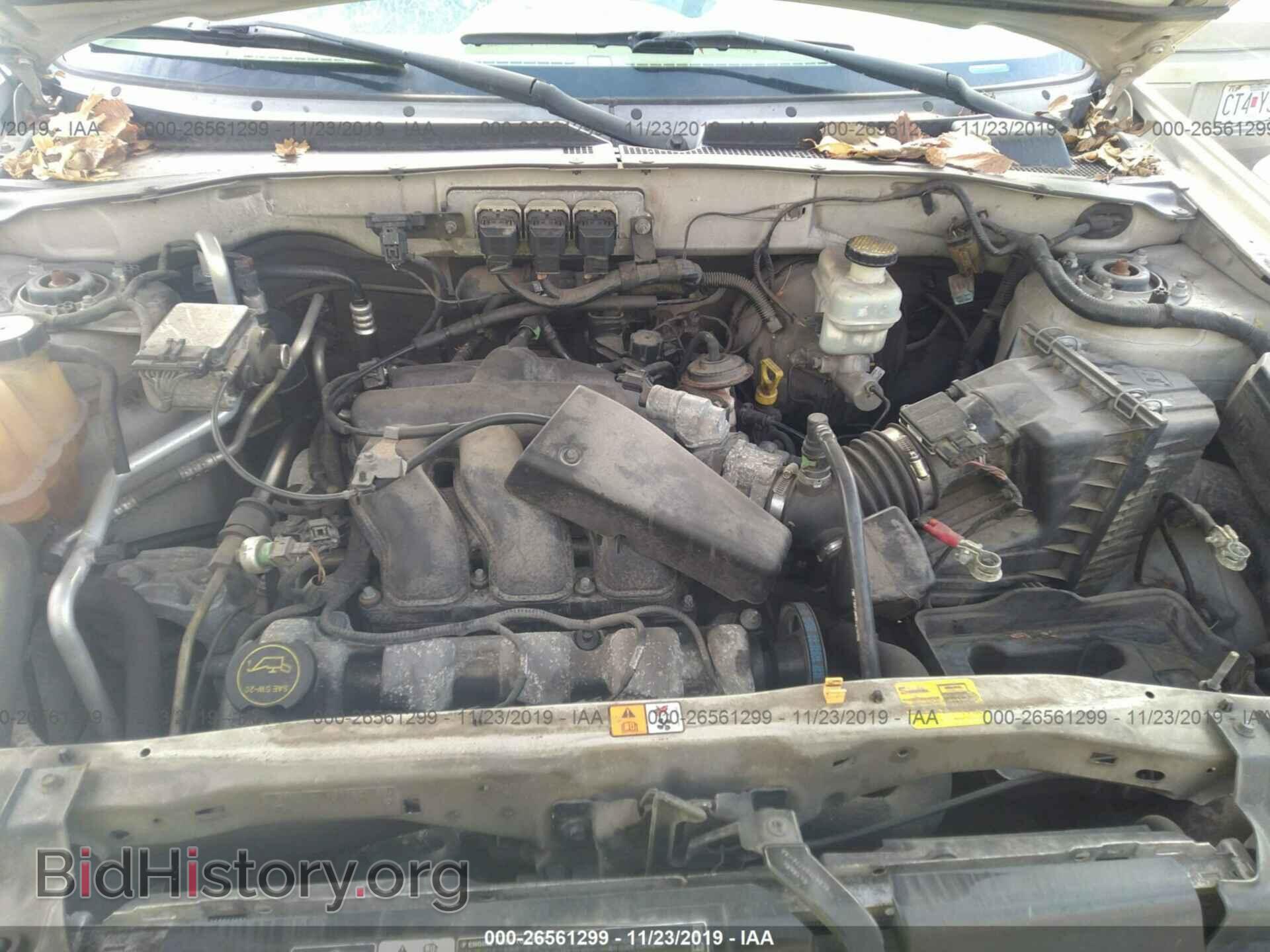 2005 FORD ESCAPE - VIN: 1FMYU93125KD11923 - Фото 10