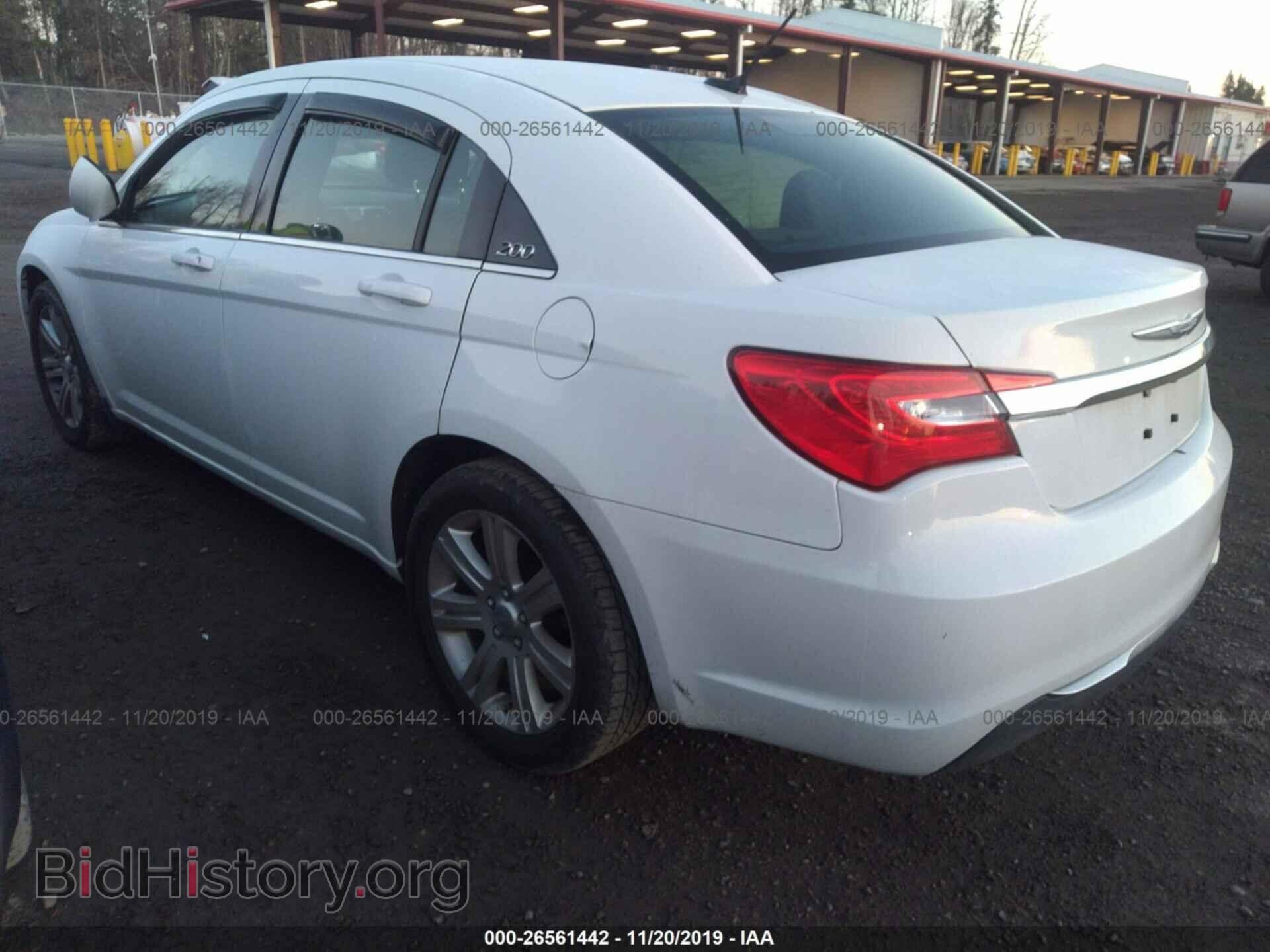 2012 CHRYSLER 200 - VIN: 1C3CCBBB4CN176883 - Фото 3