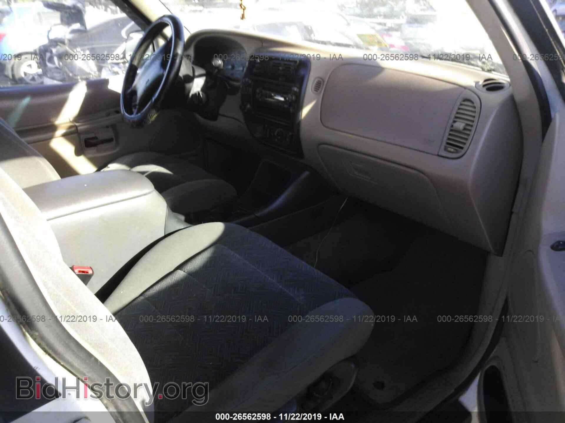 1997 Ford Explorer - VIN: 1FMDU34E3VUC68033 - Photo 5